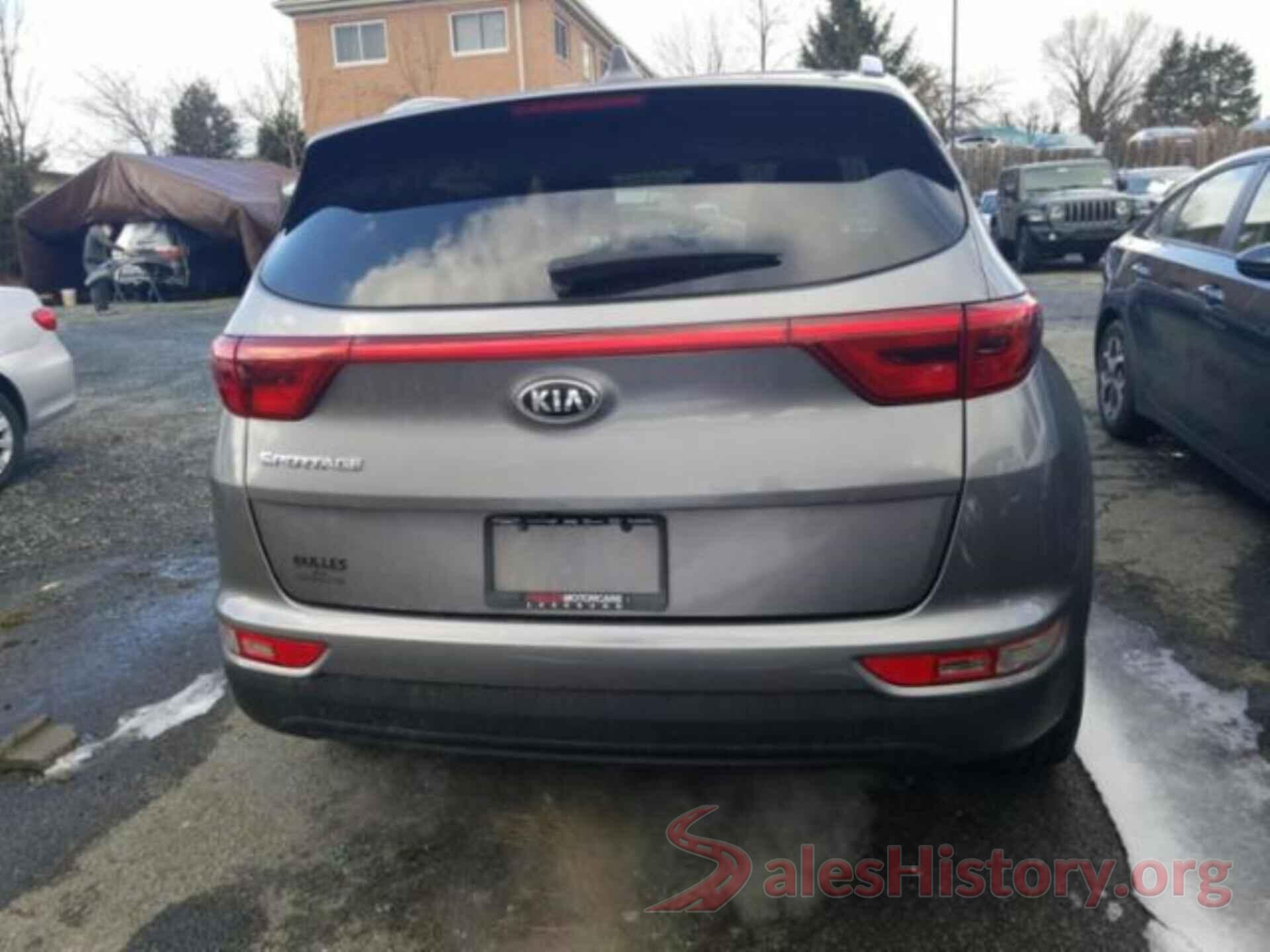 KNDPMCAC3J7310956 2018 KIA SPORTAGE