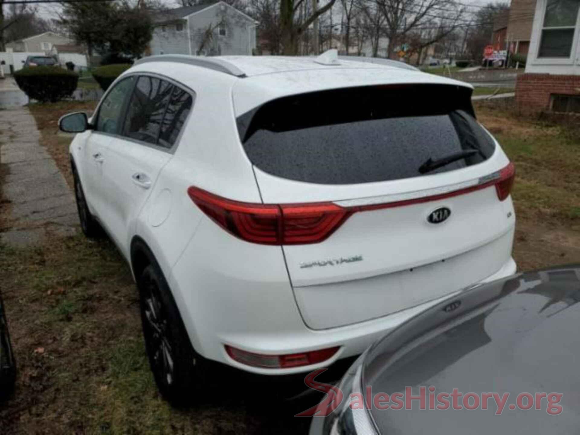 KNDPNCAC2J7442734 2018 KIA SPORTAGE