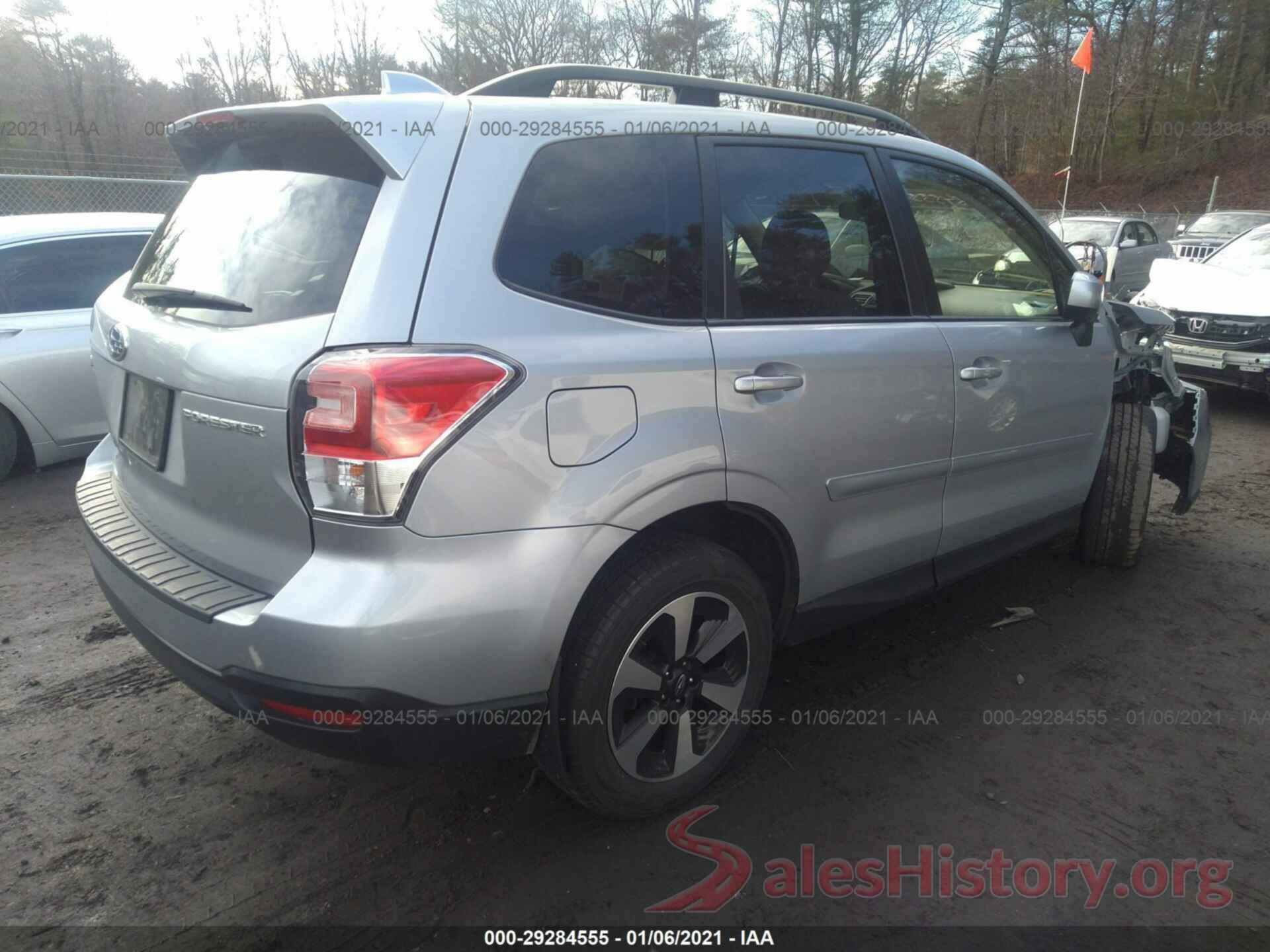 JF2SJAEC1JH617362 2018 SUBARU FORESTER