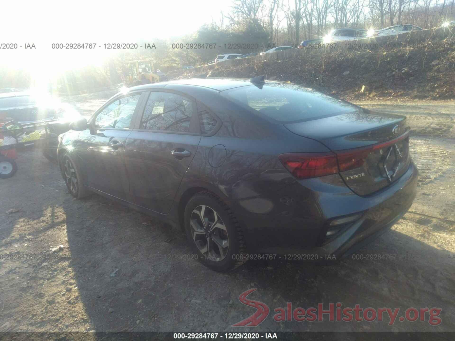 3KPF24AD4KE103316 2019 KIA FORTE