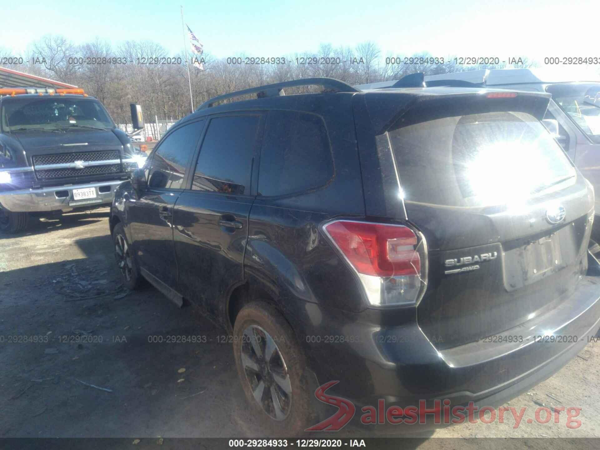 JF2SJAEC8HH508987 2017 SUBARU FORESTER