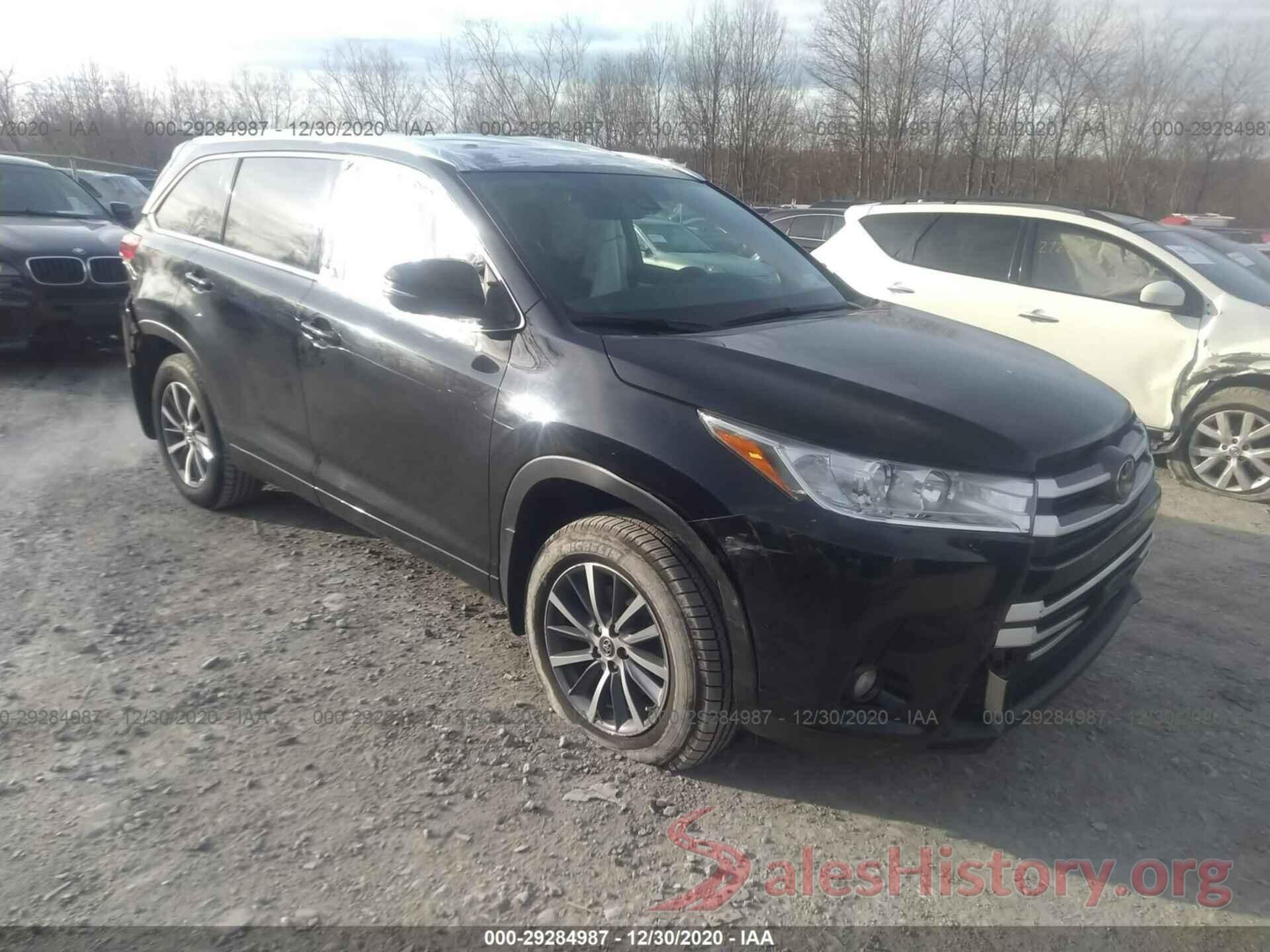 5TDJZRFH0JS527949 2018 TOYOTA HIGHLANDER