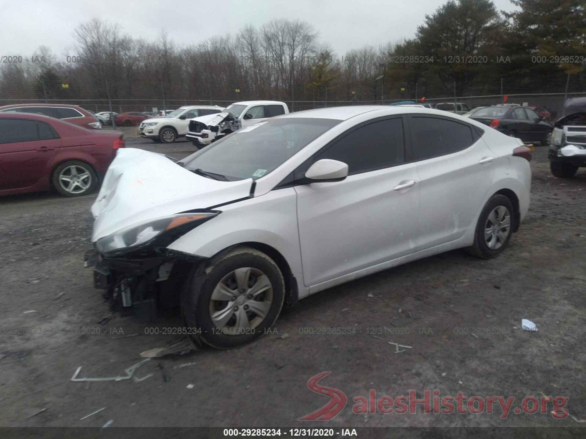 5NPDH4AE9GH759920 2016 HYUNDAI ELANTRA