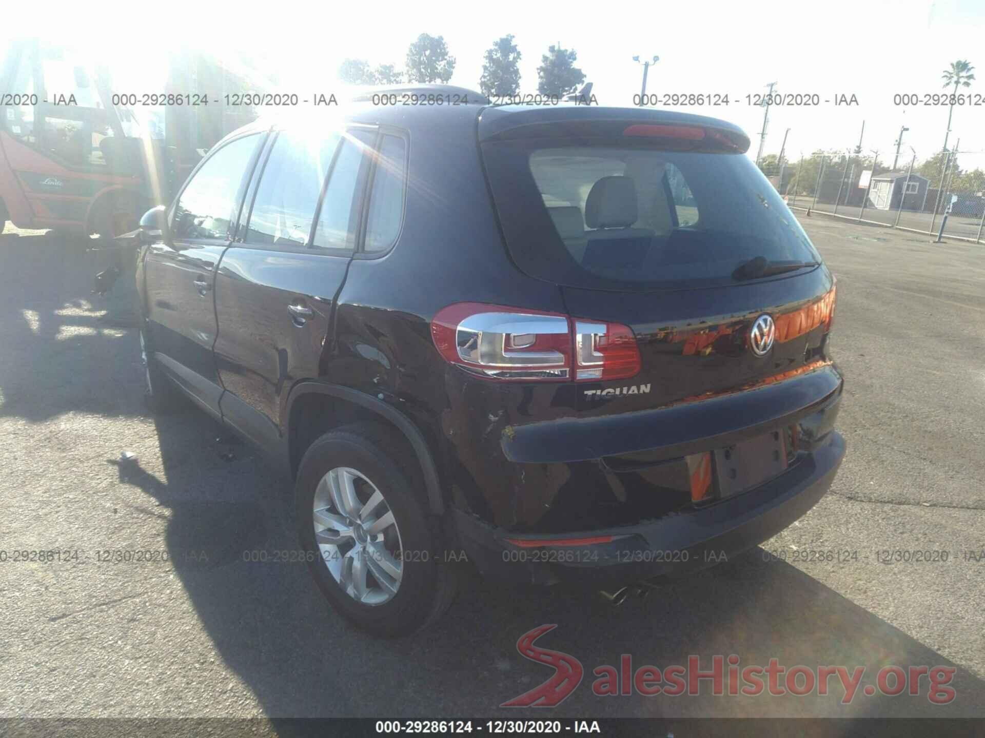 WVGAV7AX2HK016299 2017 VOLKSWAGEN TIGUAN