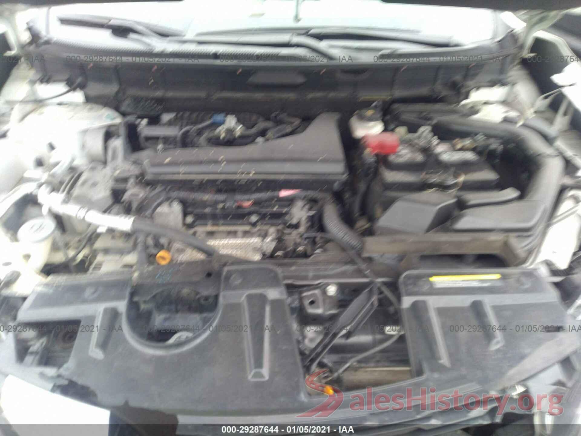 5N1AT2MVXJC778220 2018 NISSAN ROGUE