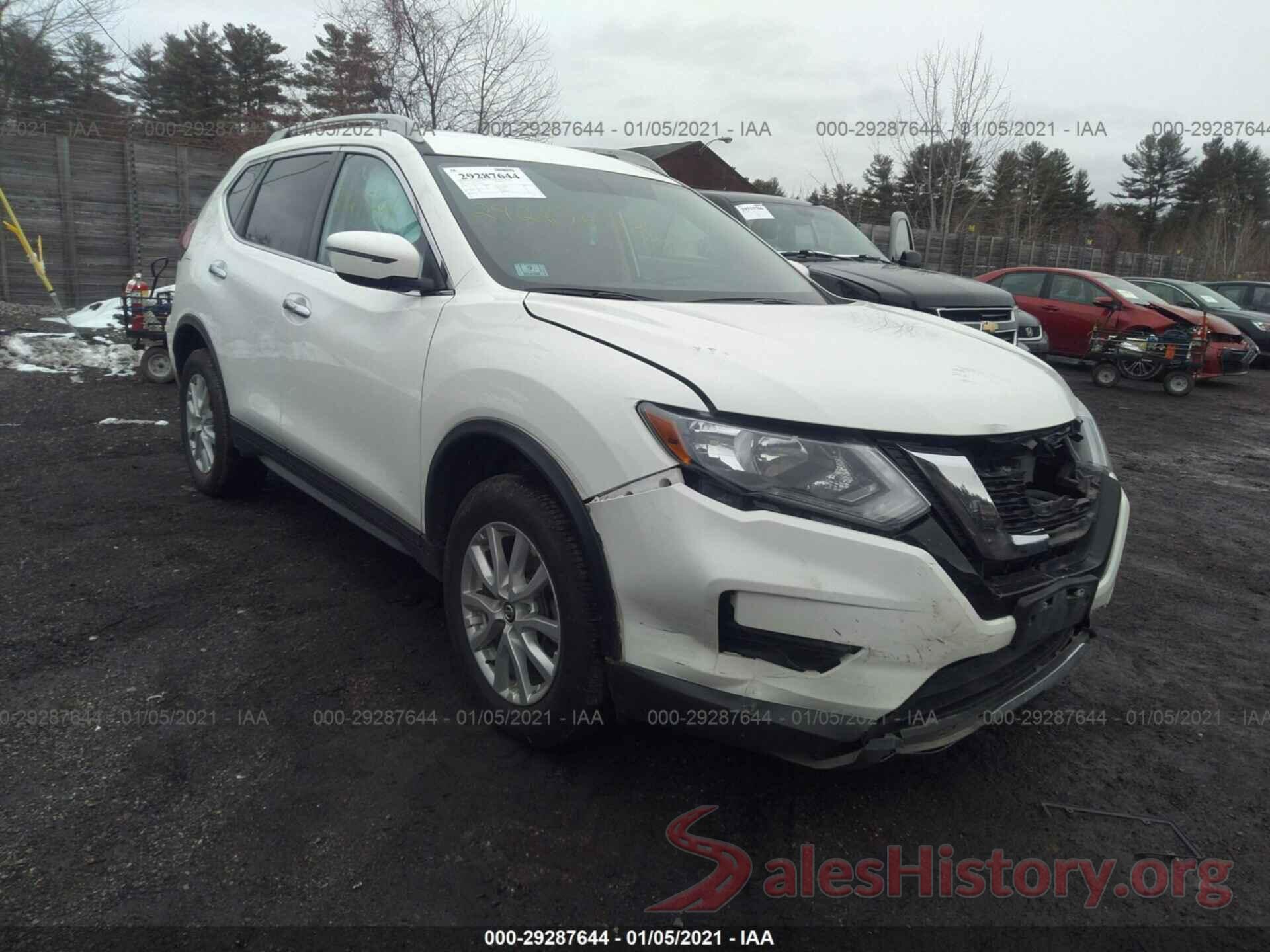 5N1AT2MVXJC778220 2018 NISSAN ROGUE