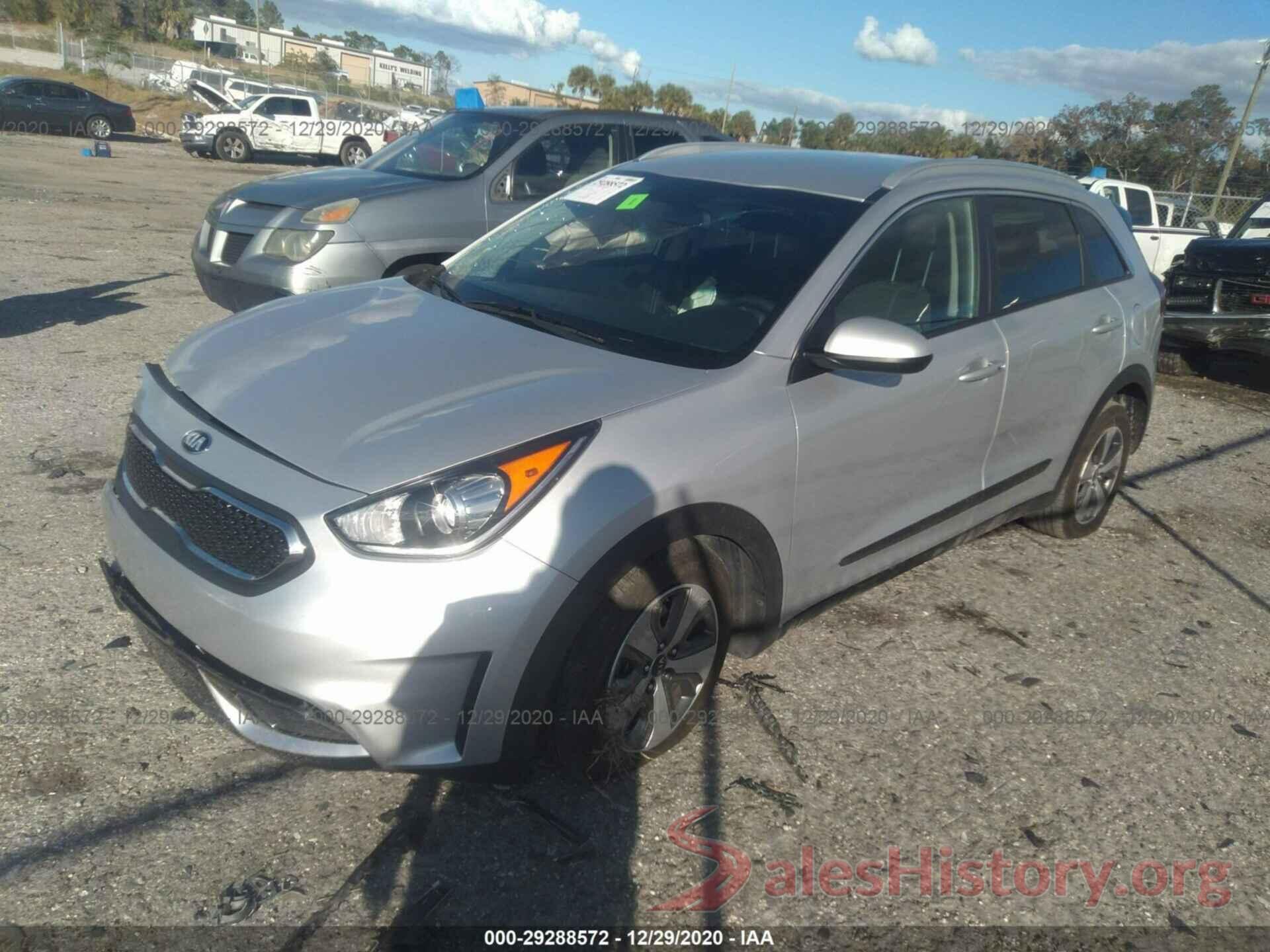 KNDCB3LC9K5265987 2019 KIA NIRO