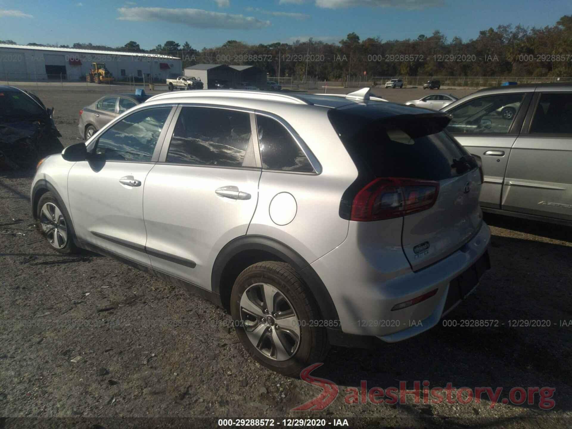 KNDCB3LC9K5265987 2019 KIA NIRO