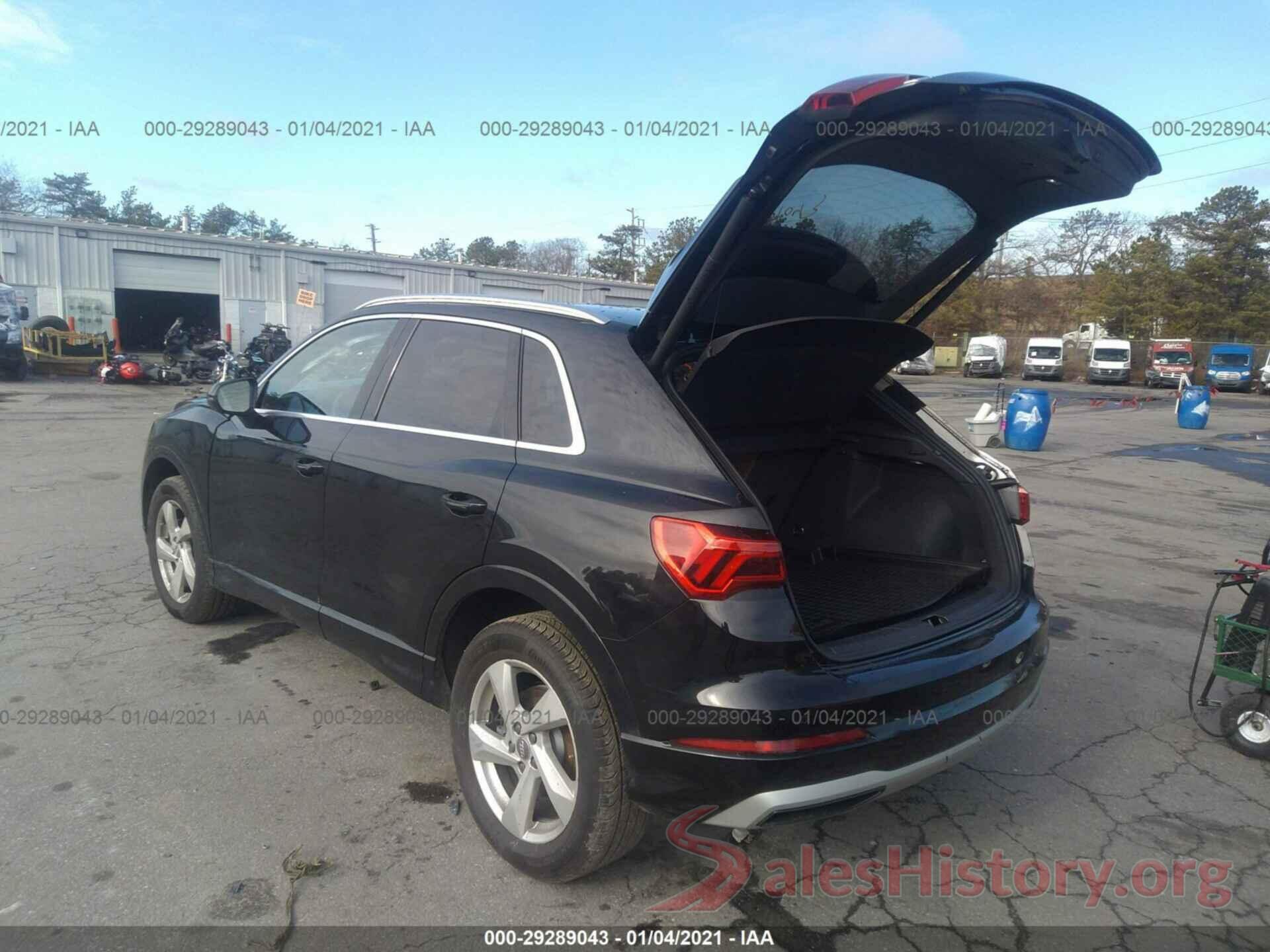 WA1AECF3XL1077671 2020 AUDI Q3