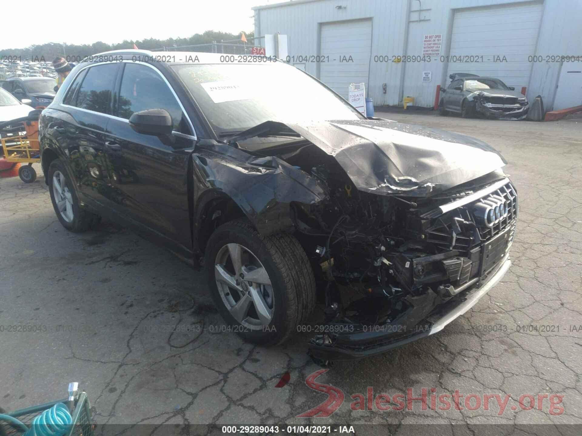 WA1AECF3XL1077671 2020 AUDI Q3