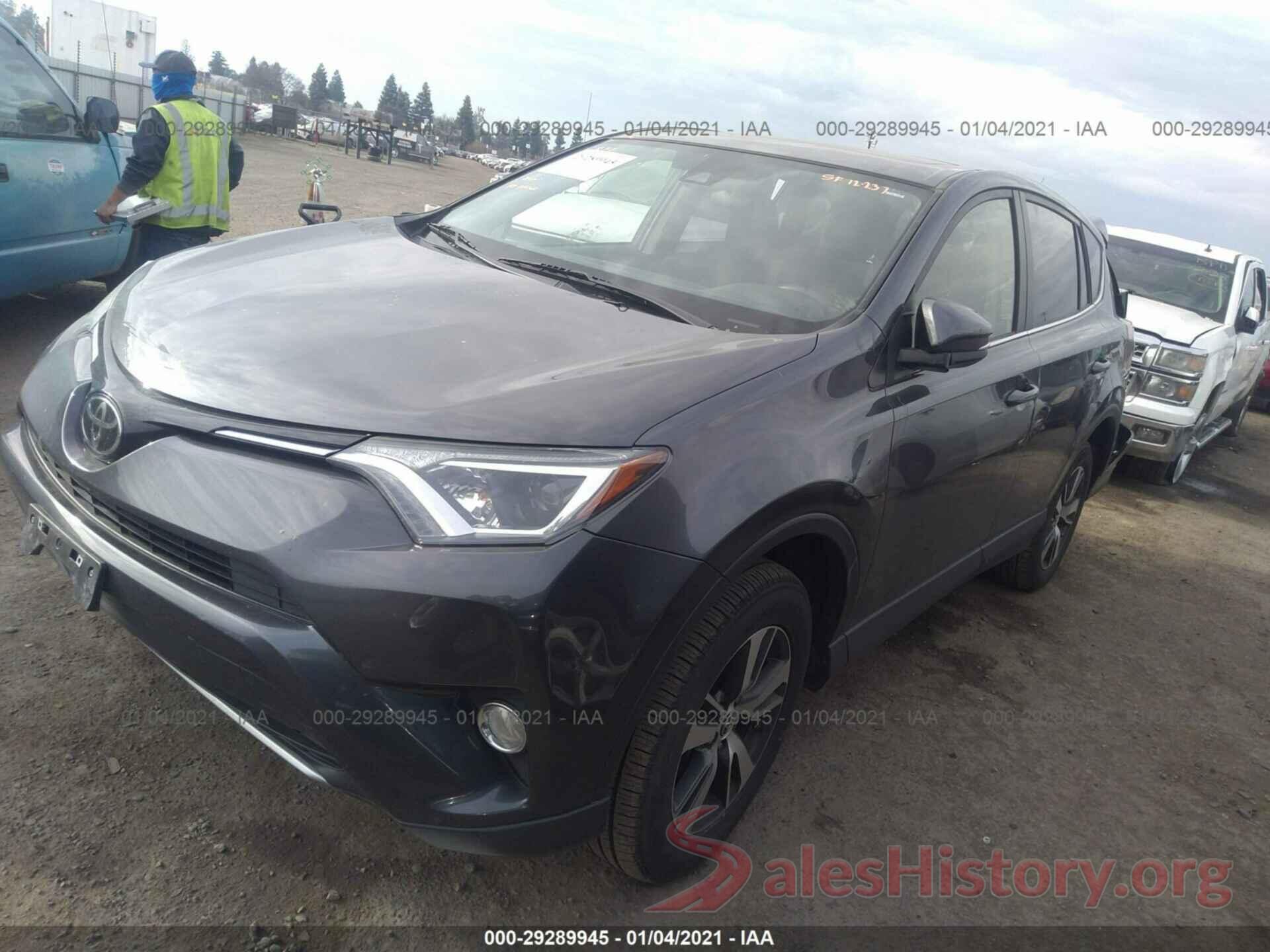 JTMRFREV8JJ722181 2018 TOYOTA RAV4