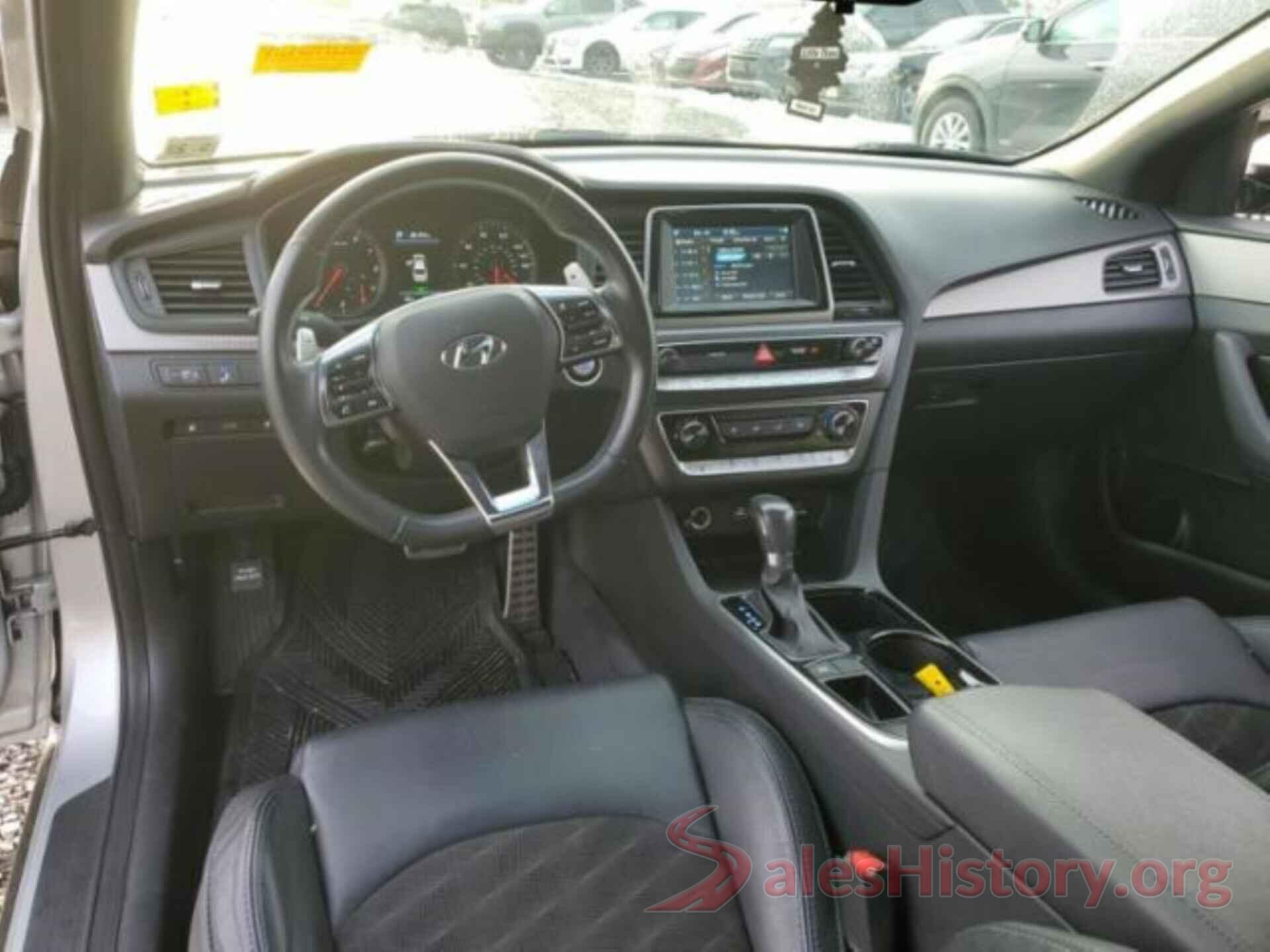 5NPE34AF6JH697363 2018 HYUNDAI SONATA