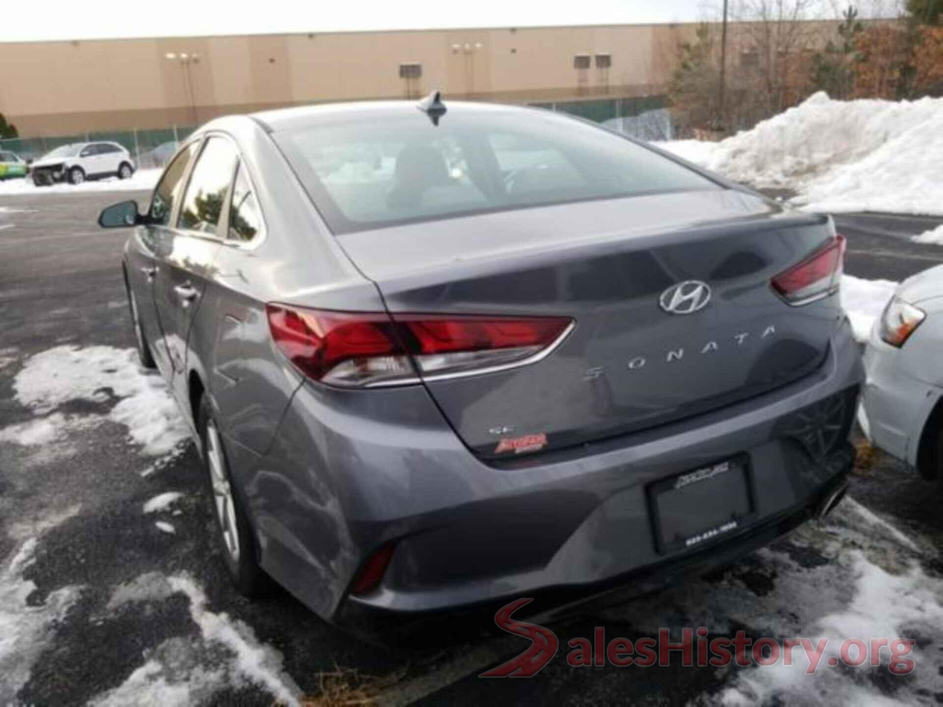 5NPE24AF0JH613640 2018 HYUNDAI SONATA