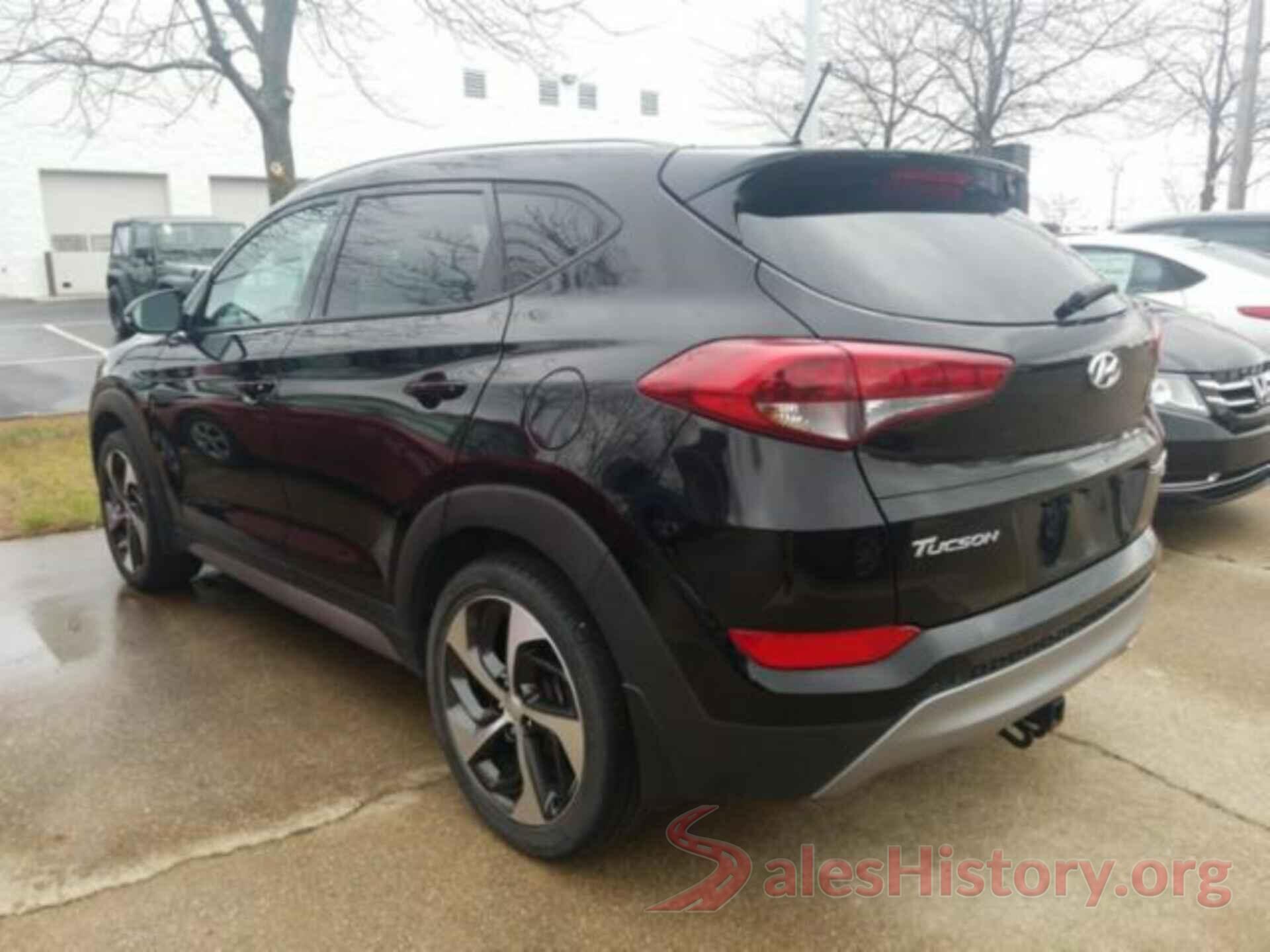 KM8J3CA24HU342208 2017 HYUNDAI TUCSON