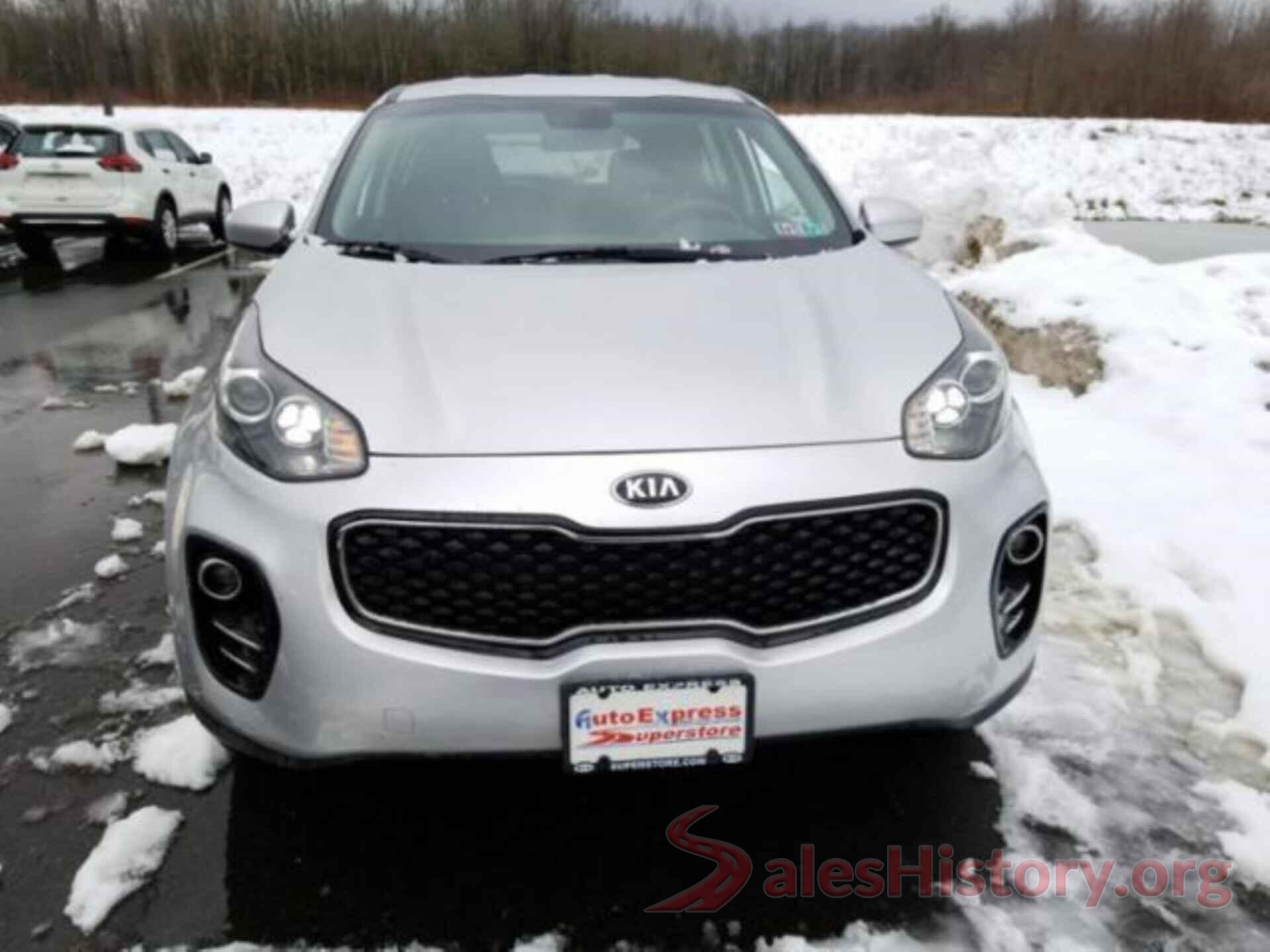 KNDPMCAC6J7419833 2018 KIA SPORTAGE