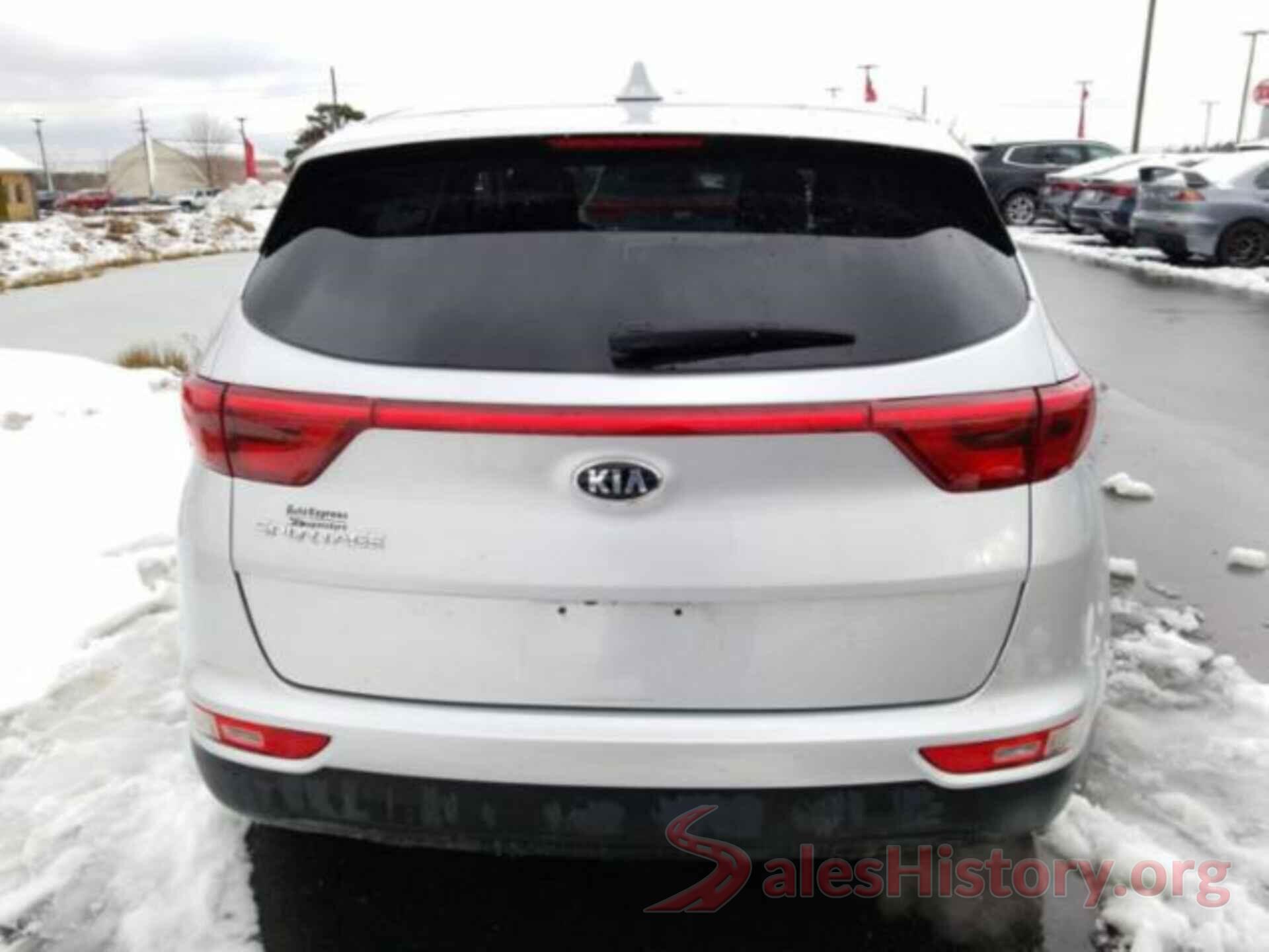 KNDPMCAC6J7419833 2018 KIA SPORTAGE