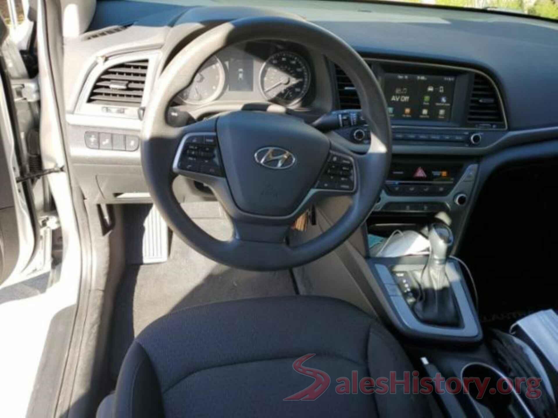 5NPD84LF5JH240151 2018 HYUNDAI ELANTRA