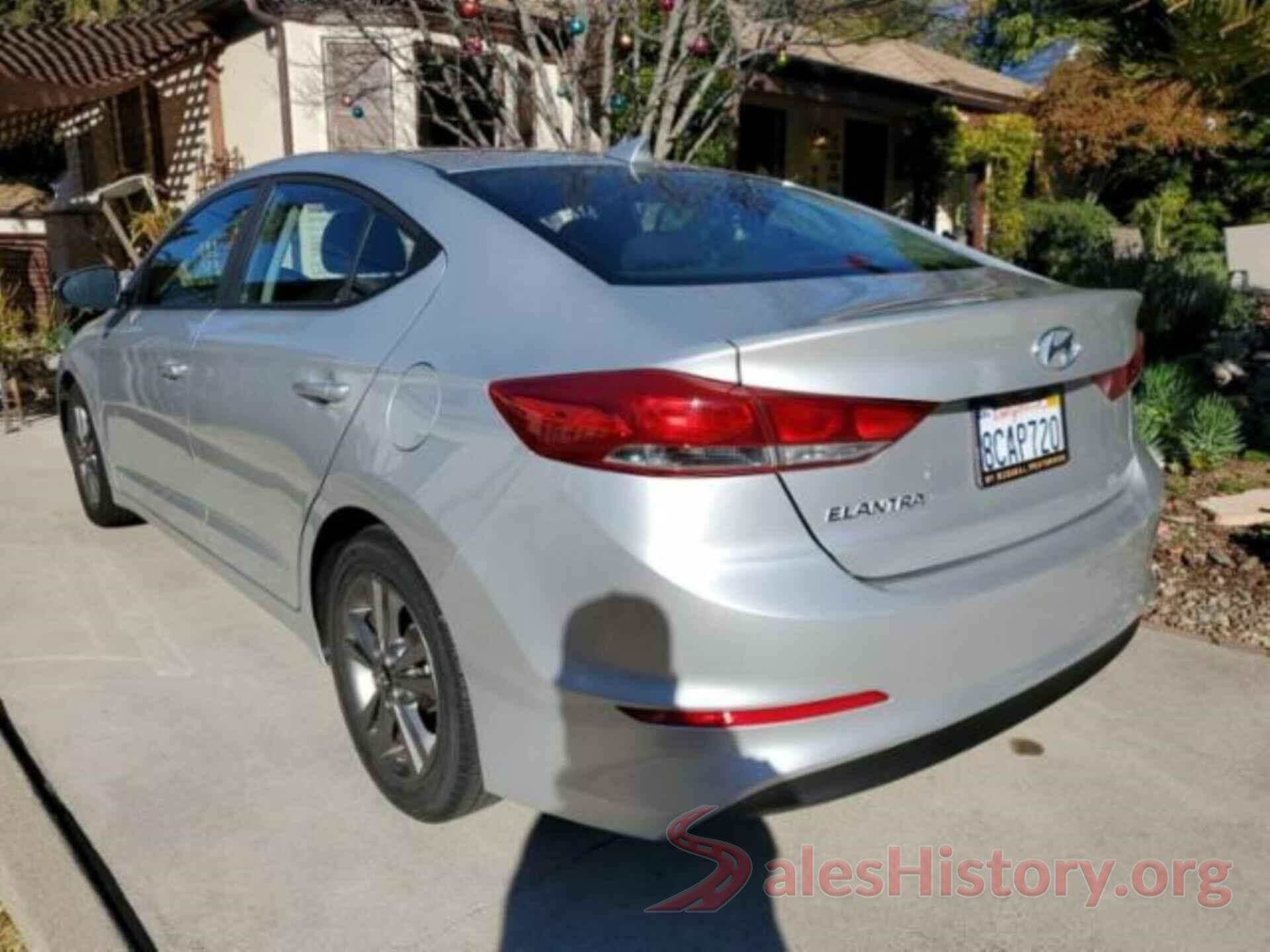 5NPD84LF5JH240151 2018 HYUNDAI ELANTRA