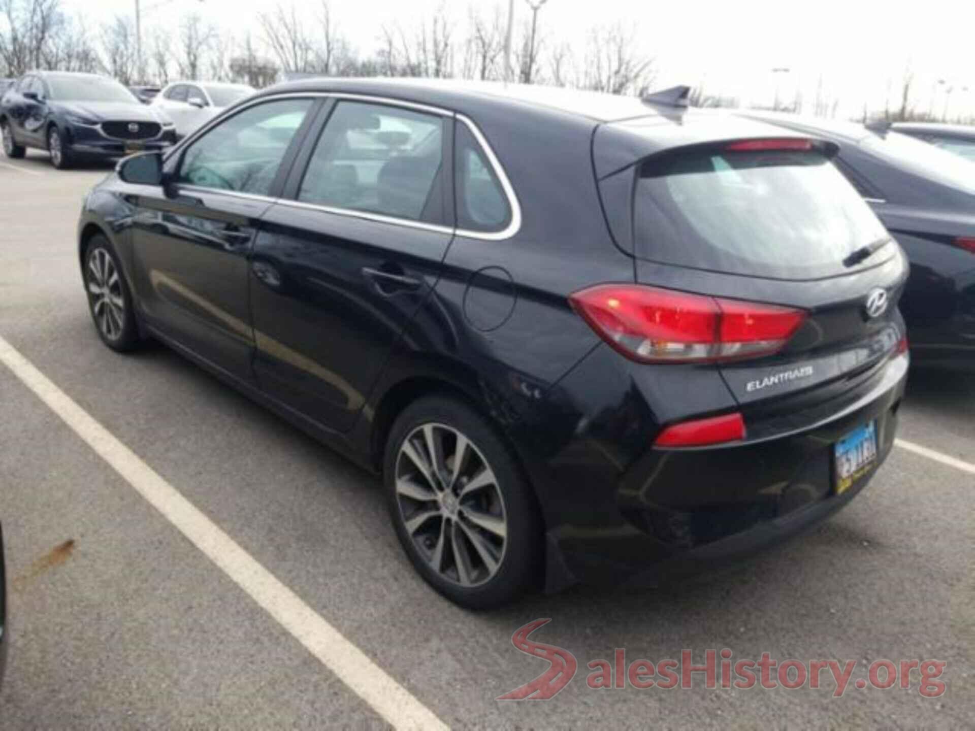 KMHH35LE5JU010995 2018 HYUNDAI ELANTRA GT