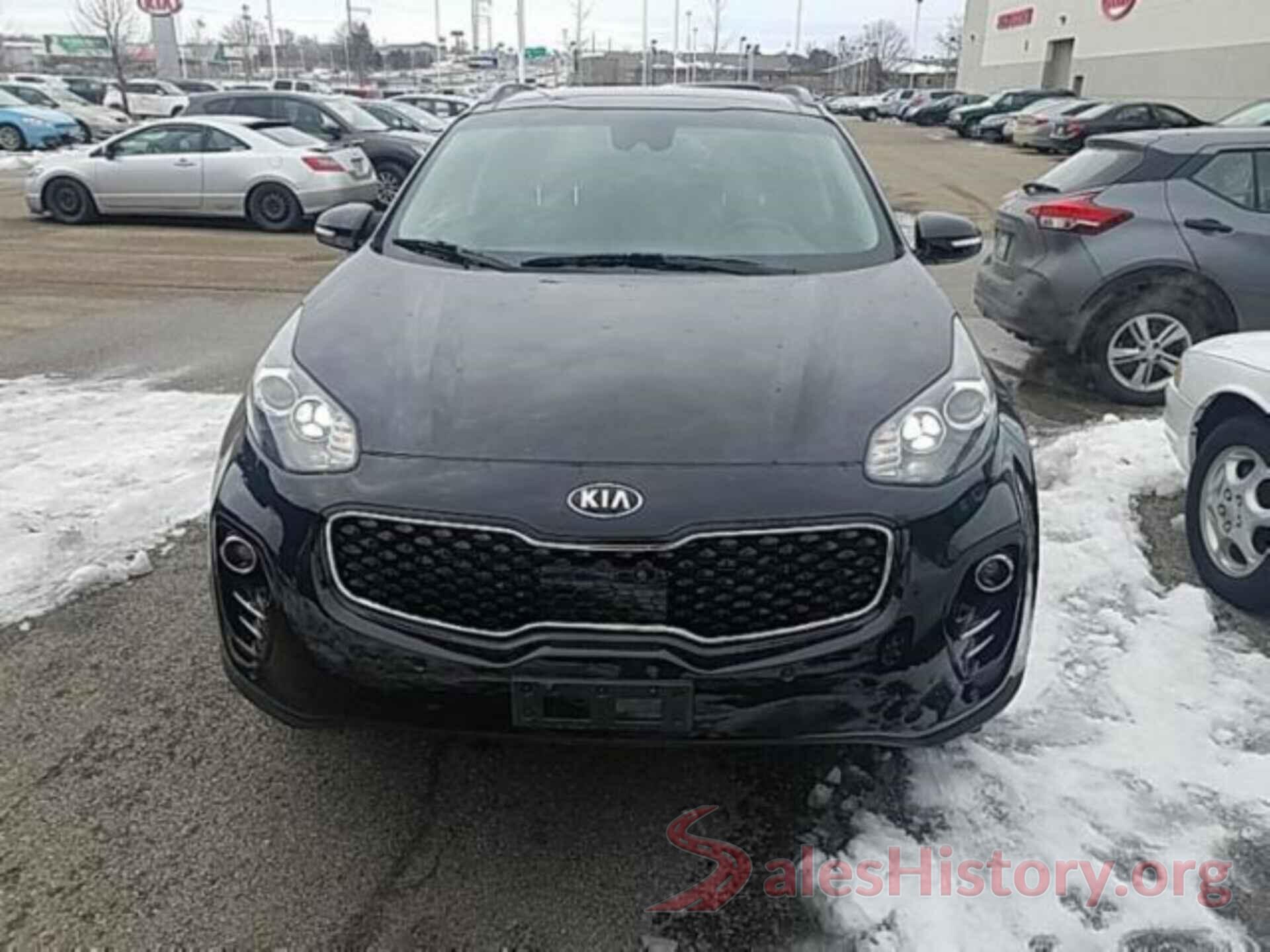 KNDPNCAC9J7421914 2018 KIA SPORTAGE