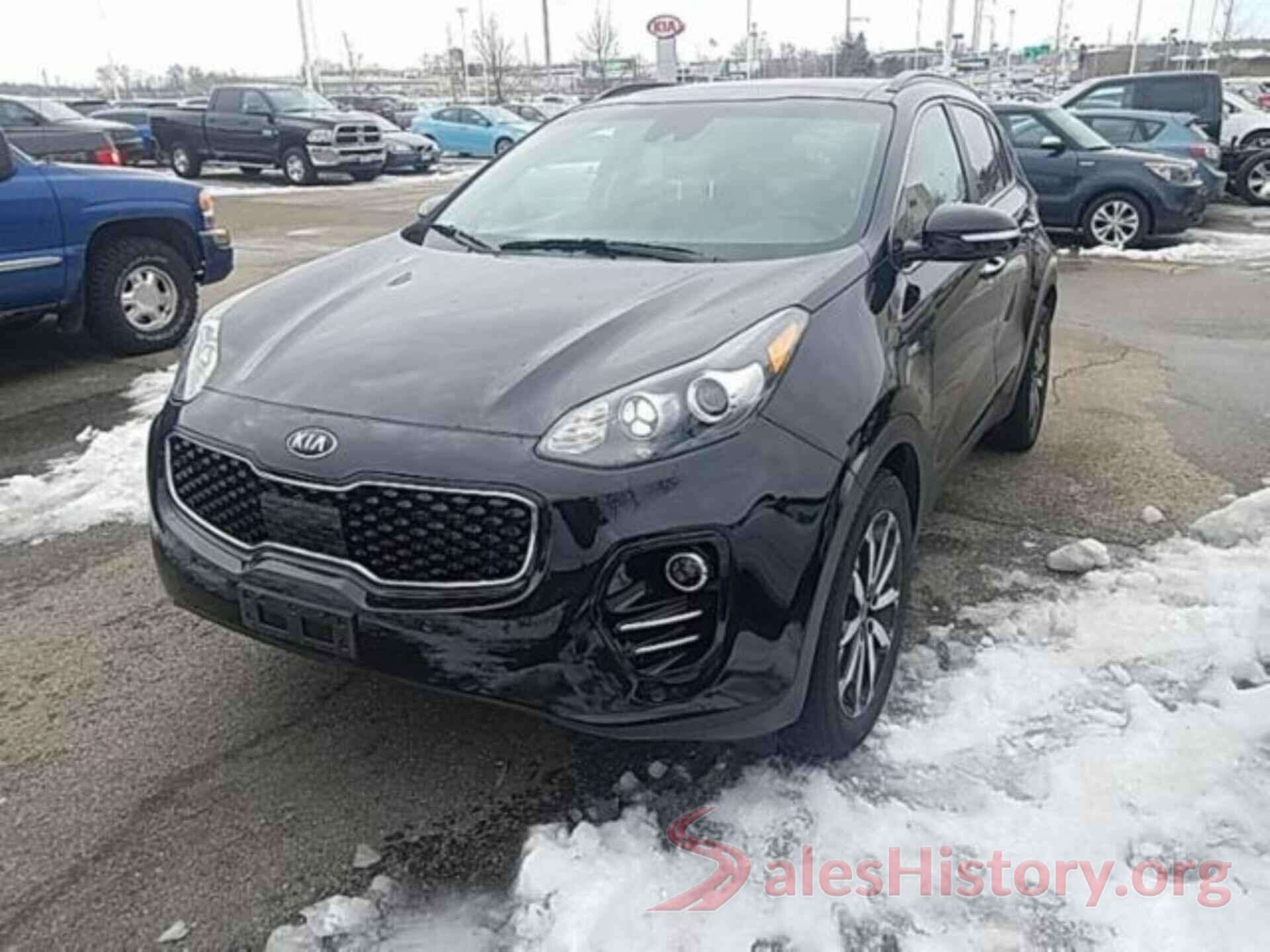 KNDPNCAC9J7421914 2018 KIA SPORTAGE