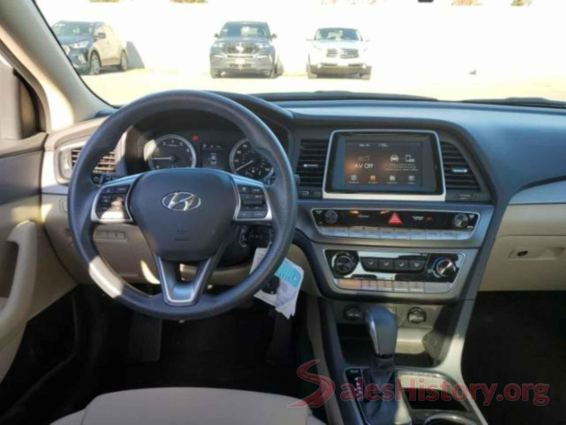 5NPE24AF5JH625282 2018 HYUNDAI SONATA