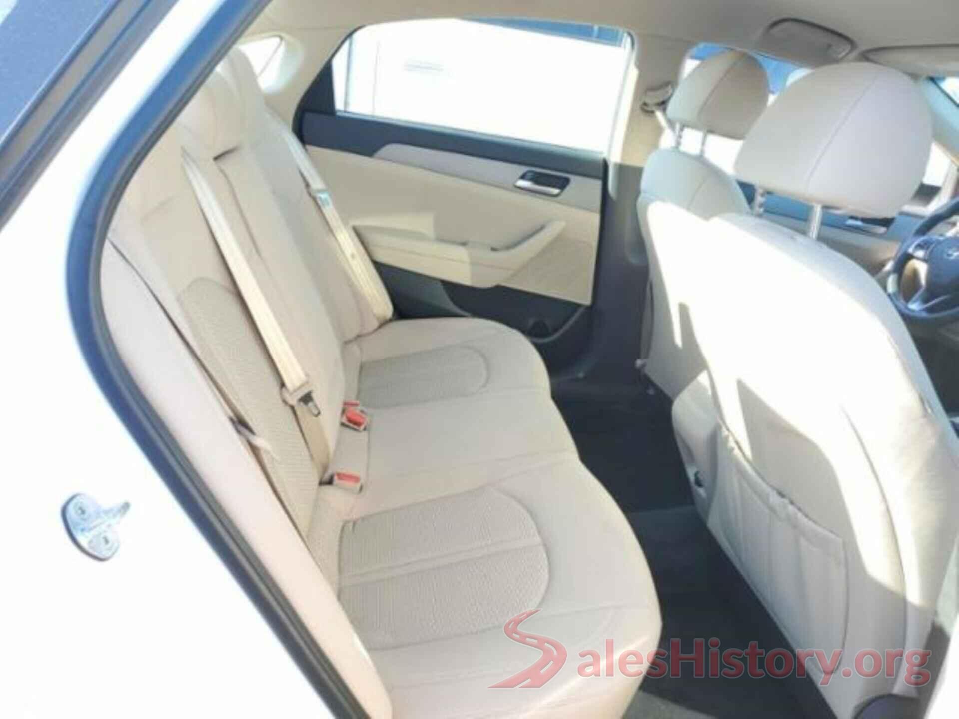 5NPE24AF5JH625282 2018 HYUNDAI SONATA