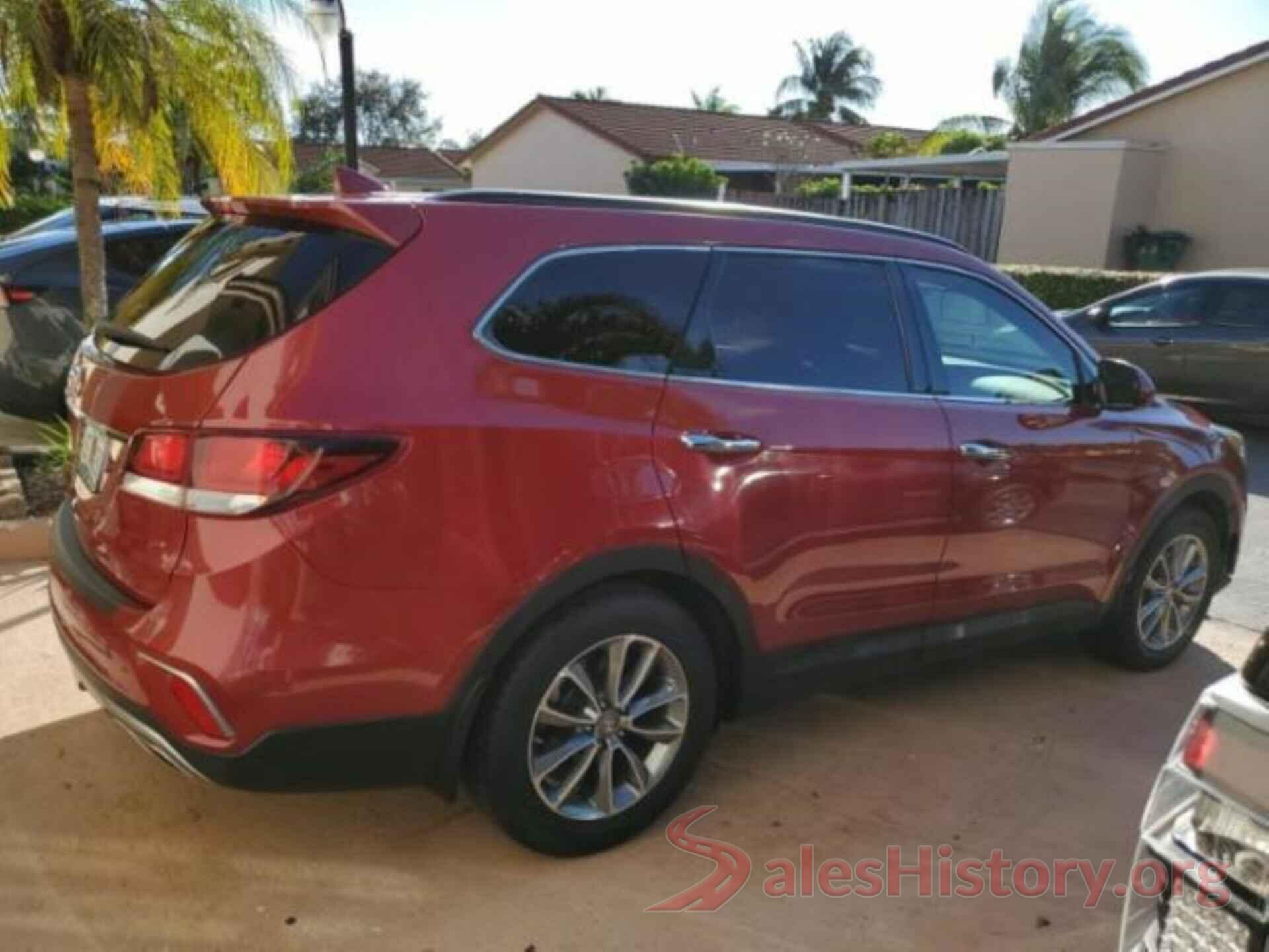 KM8SM4HF0HU250593 2017 HYUNDAI SANTA FE