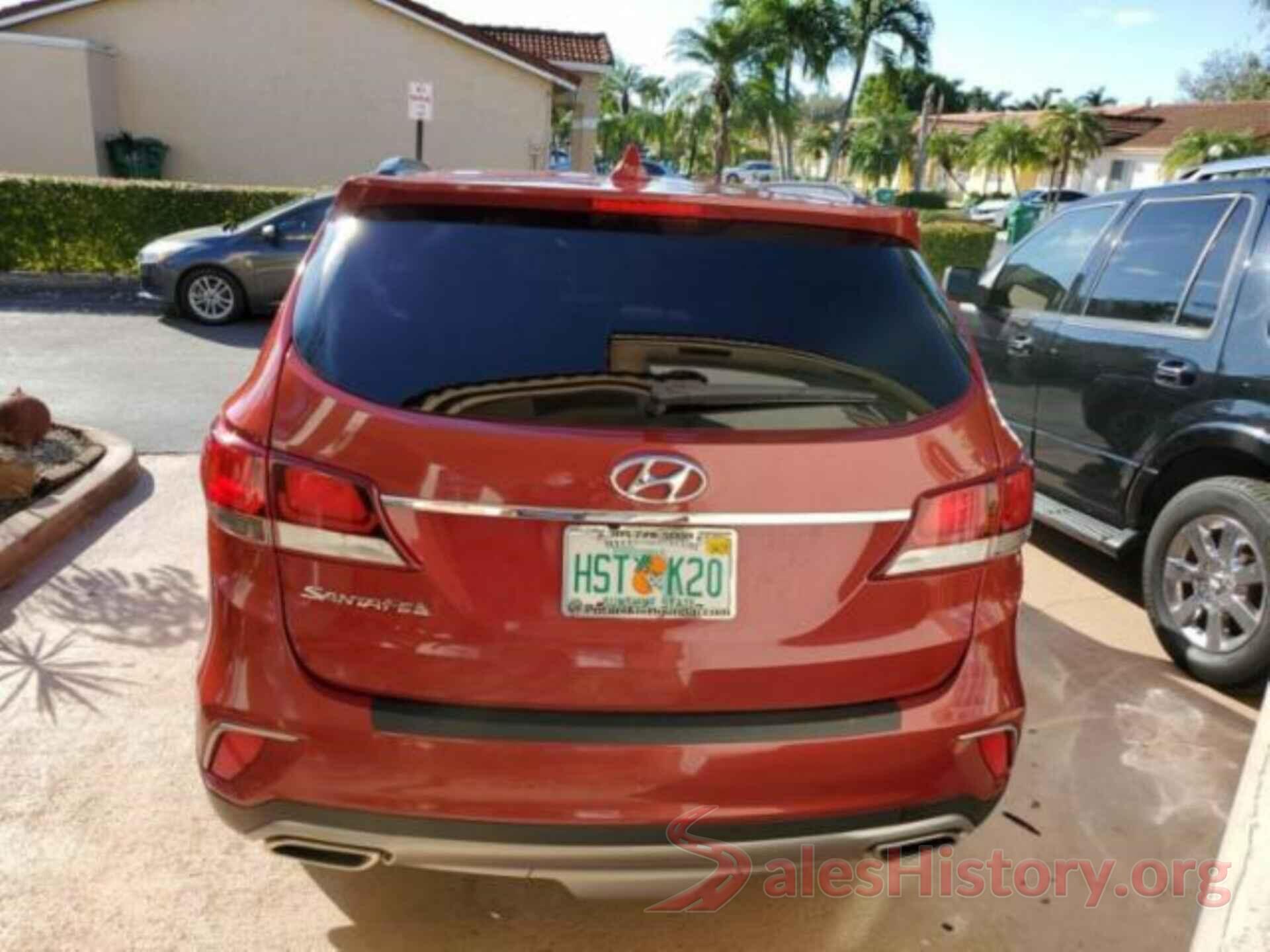 KM8SM4HF0HU250593 2017 HYUNDAI SANTA FE