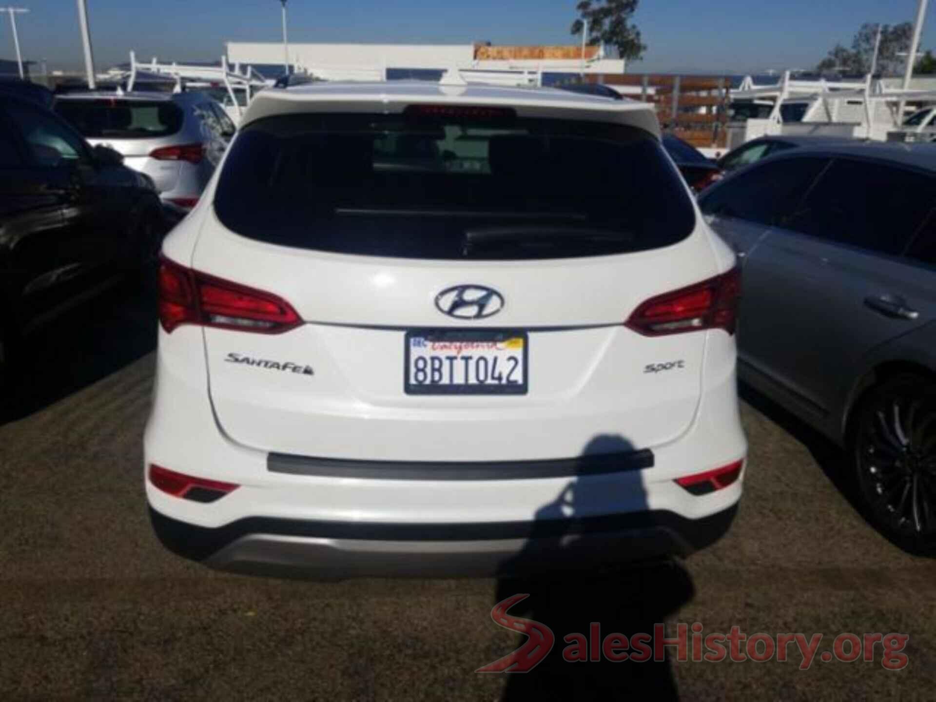 5NMZU3LB6JH058206 2018 HYUNDAI SANTA FE SPORT