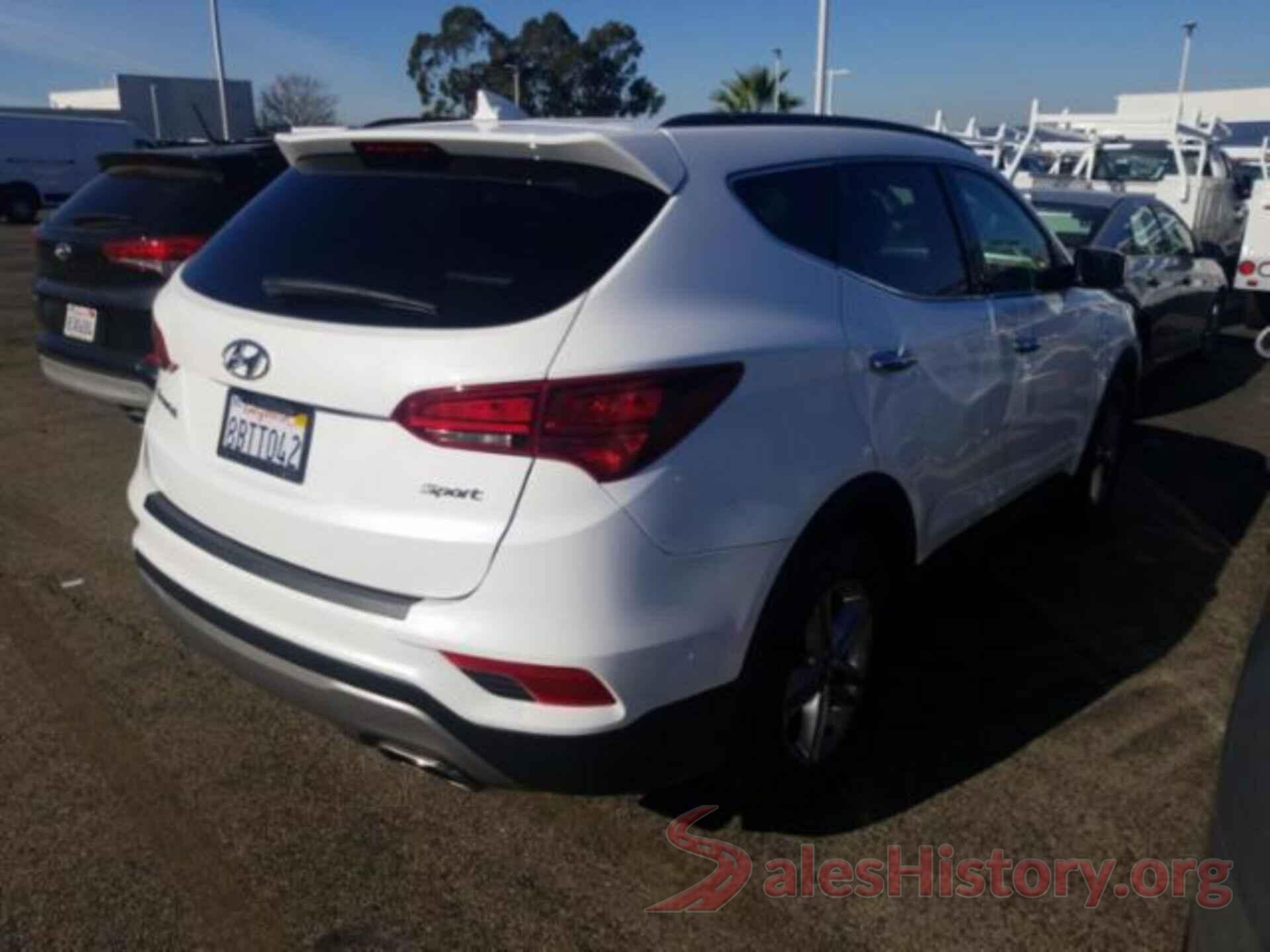 5NMZU3LB6JH058206 2018 HYUNDAI SANTA FE SPORT