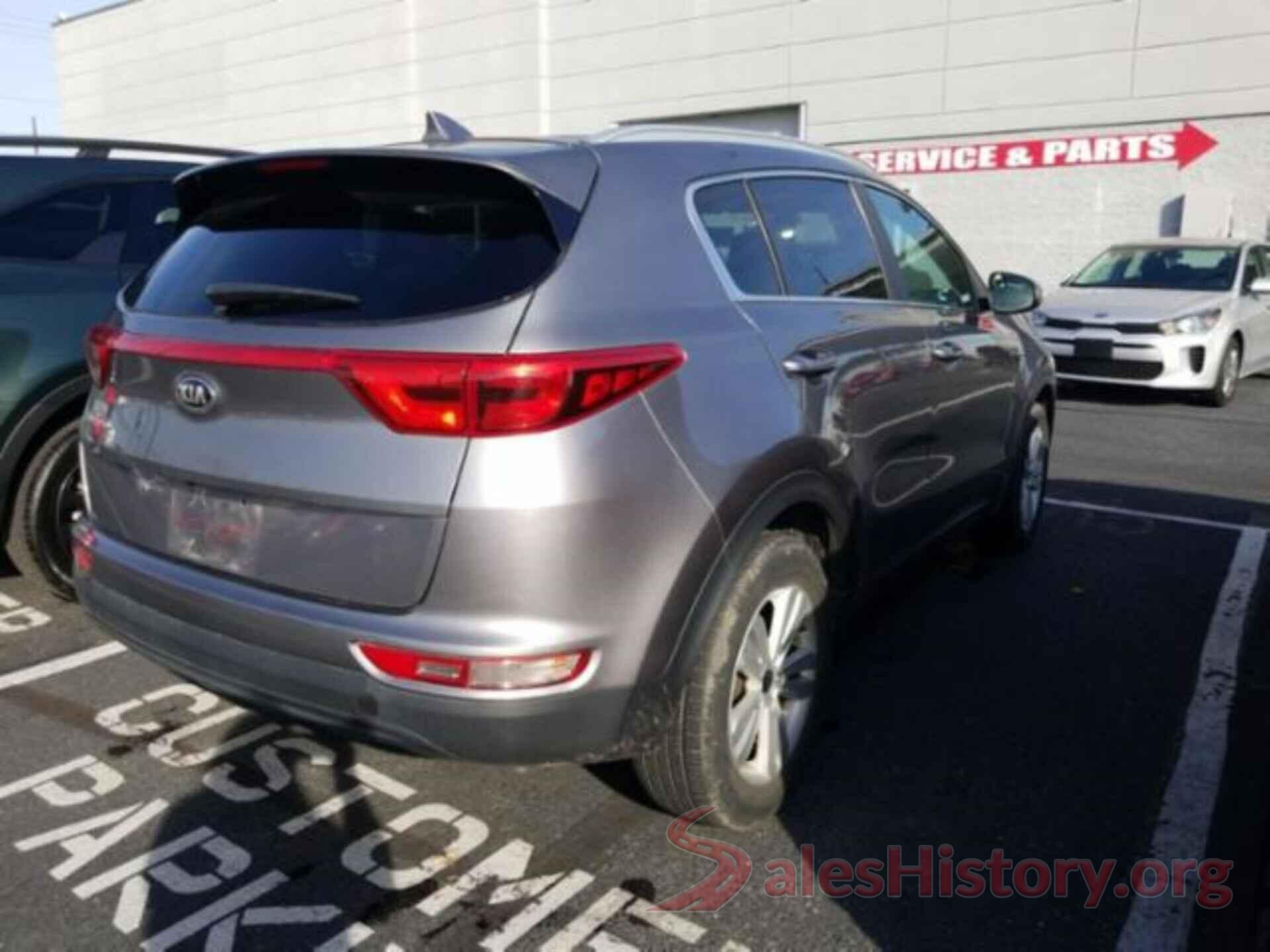 KNDPMCAC8H7101898 2017 KIA SPORTAGE