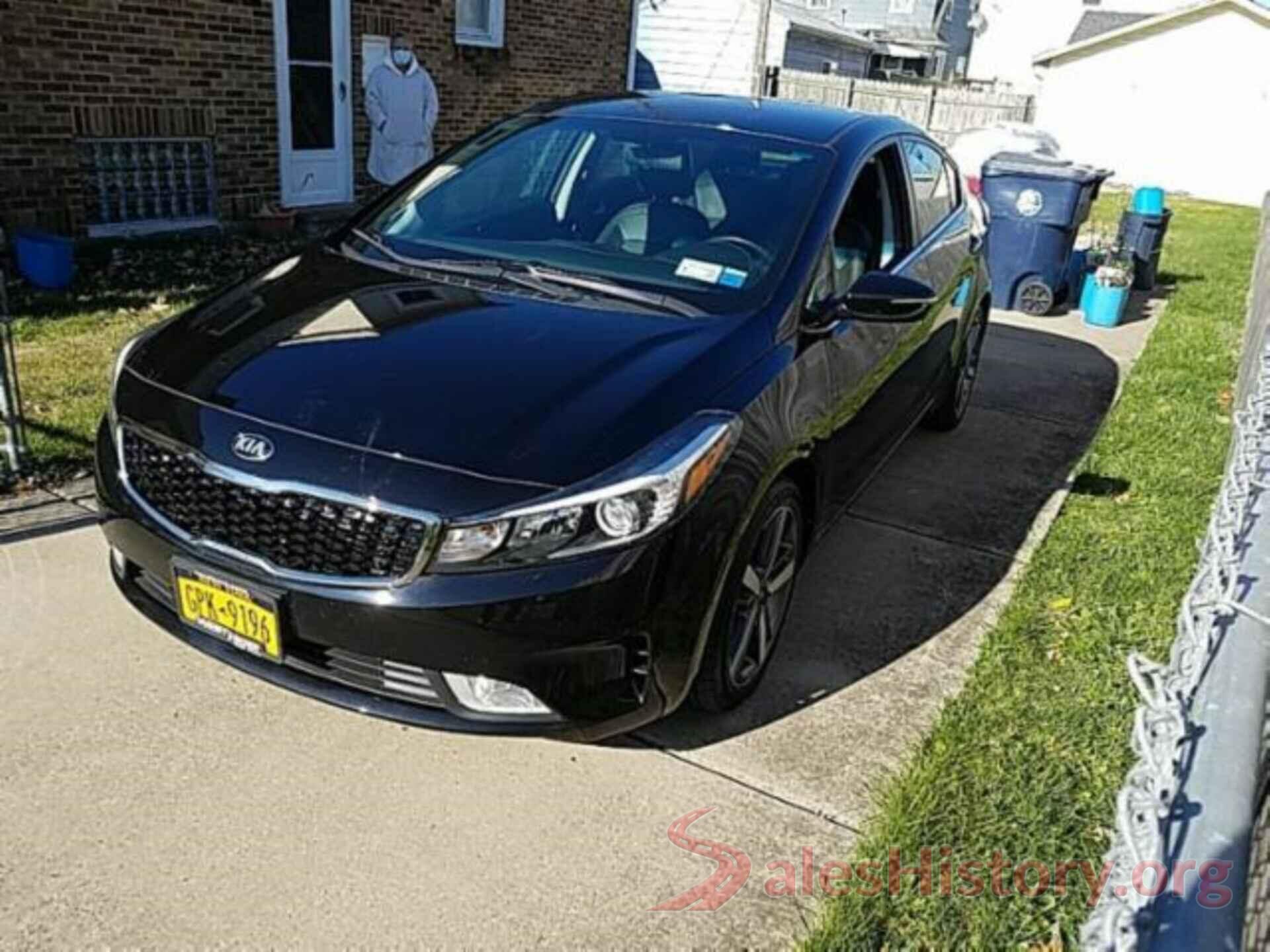 3KPFL4A8XHE116483 2017 KIA FORTE