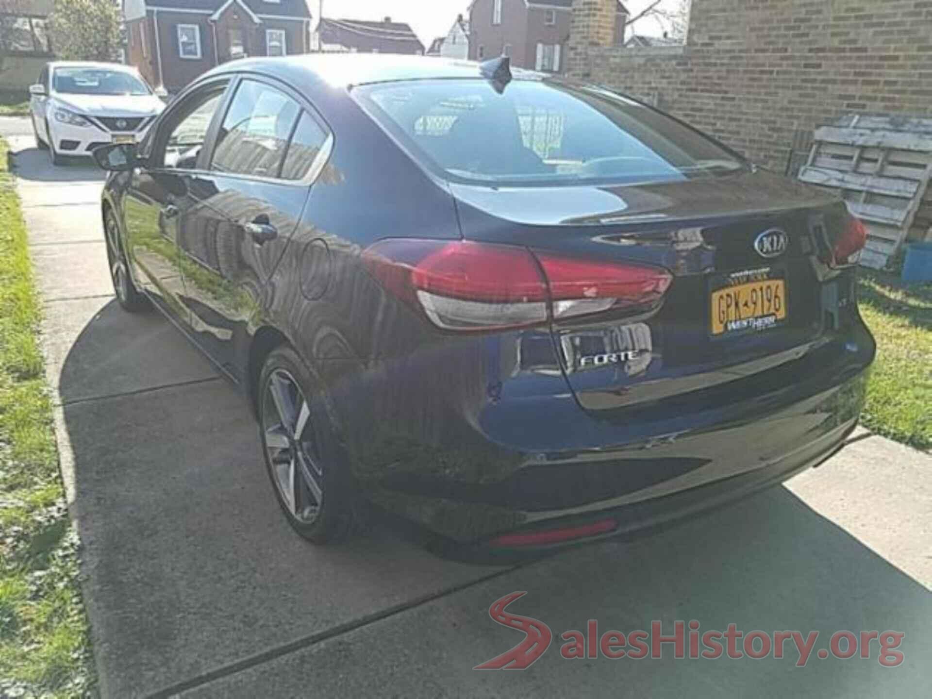 3KPFL4A8XHE116483 2017 KIA FORTE