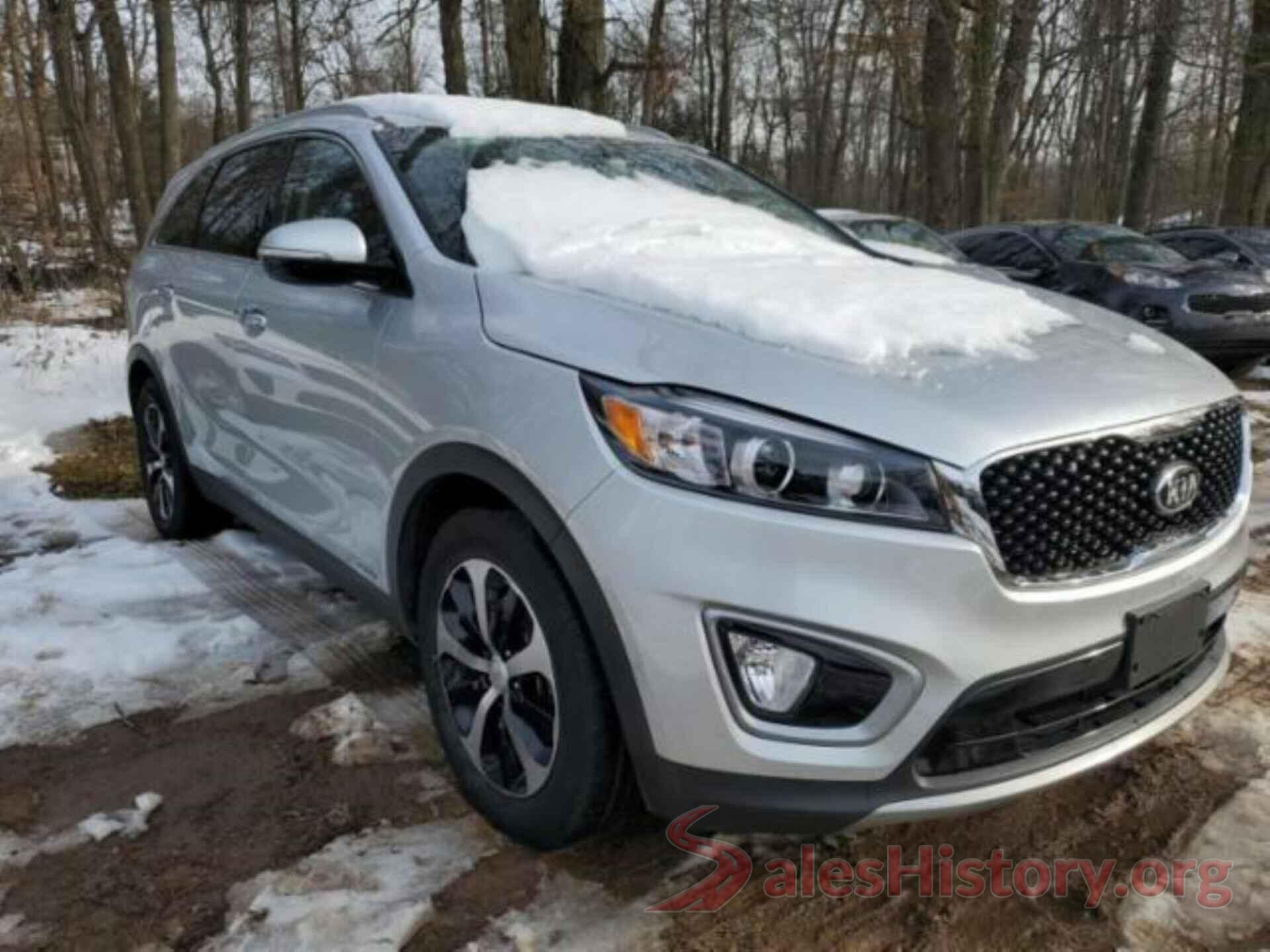 5XYPHDA56HG325038 2017 KIA SORENTO