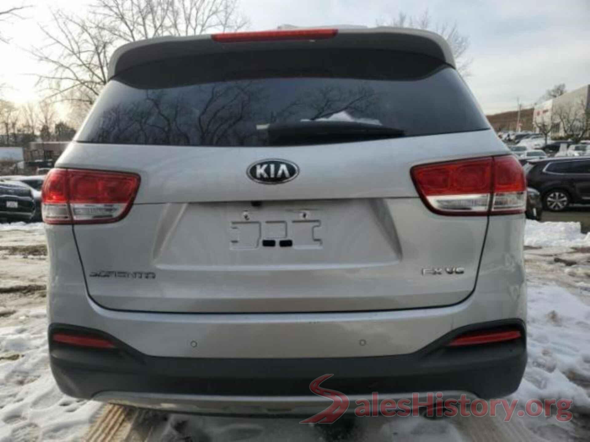 5XYPHDA56HG325038 2017 KIA SORENTO