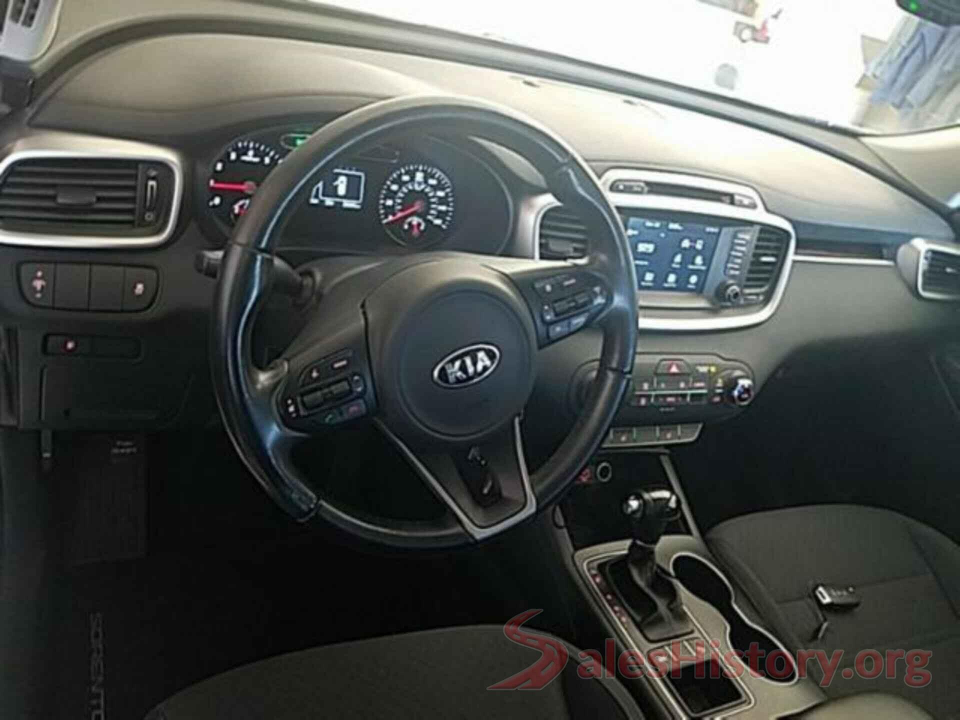 5XYPG4A32JG405587 2018 KIA SORENTO