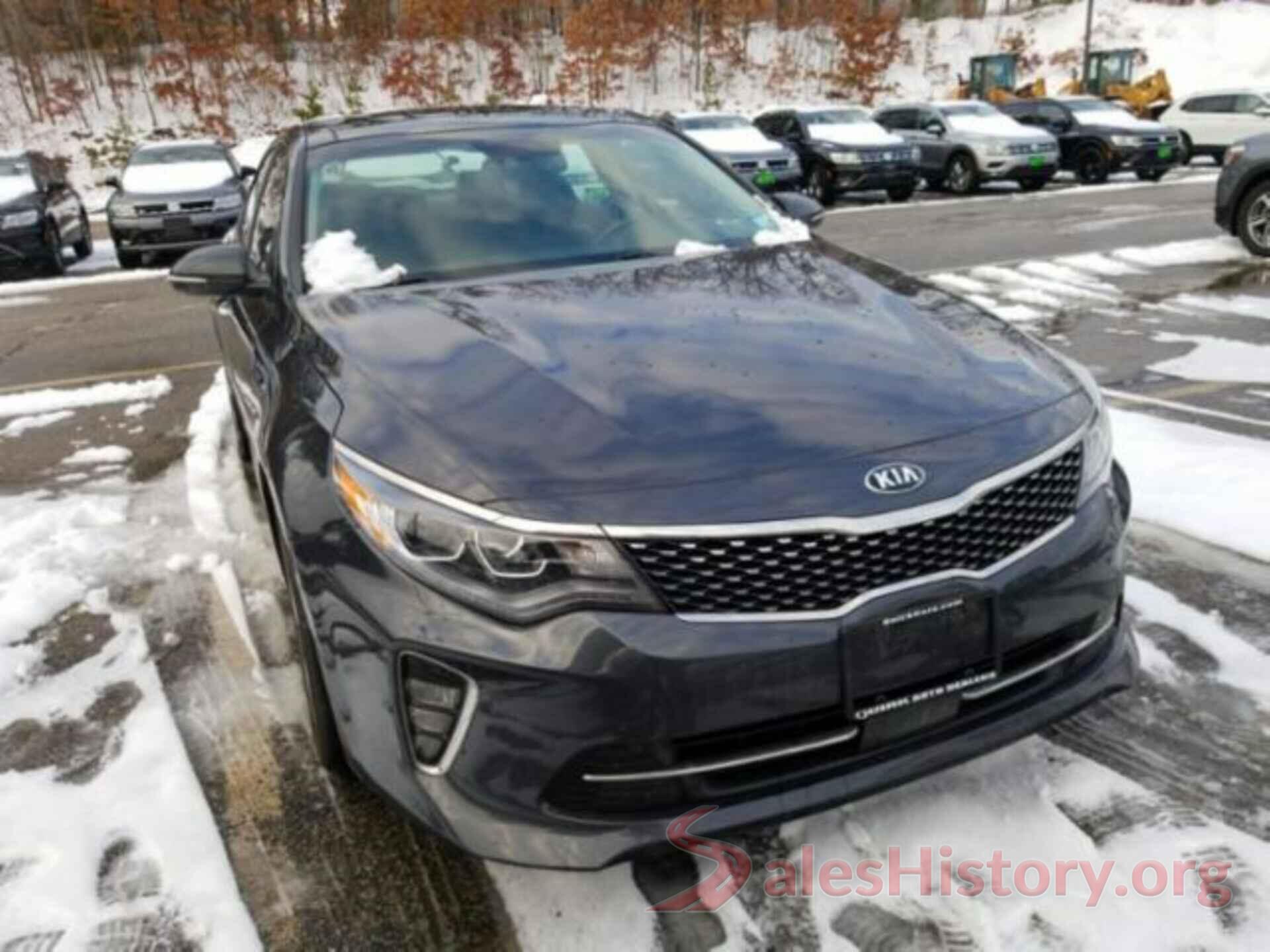 5XXGW4L26JG195944 2018 KIA OPTIMA