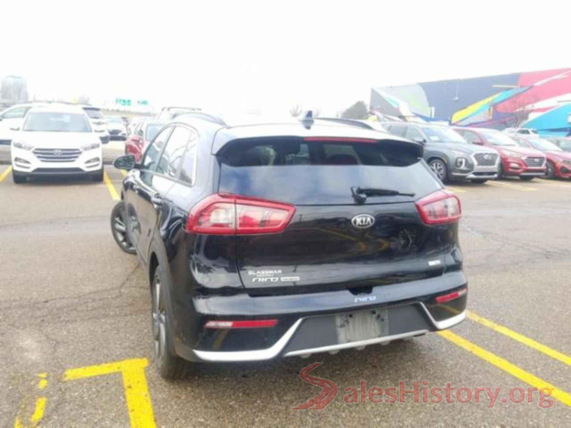 KNDCC3LC0H5065392 2017 KIA NIRO