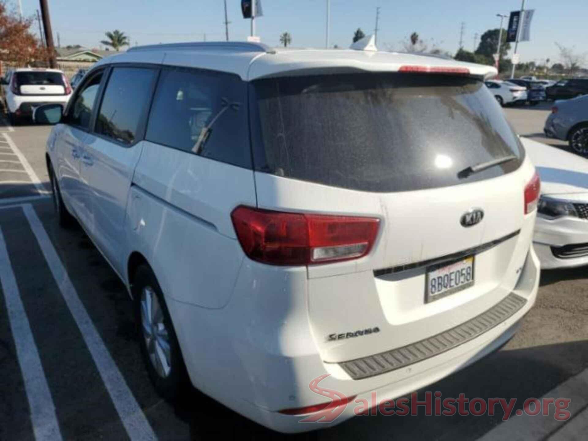 KNDMB5C1XJ6390312 2018 KIA SEDONA