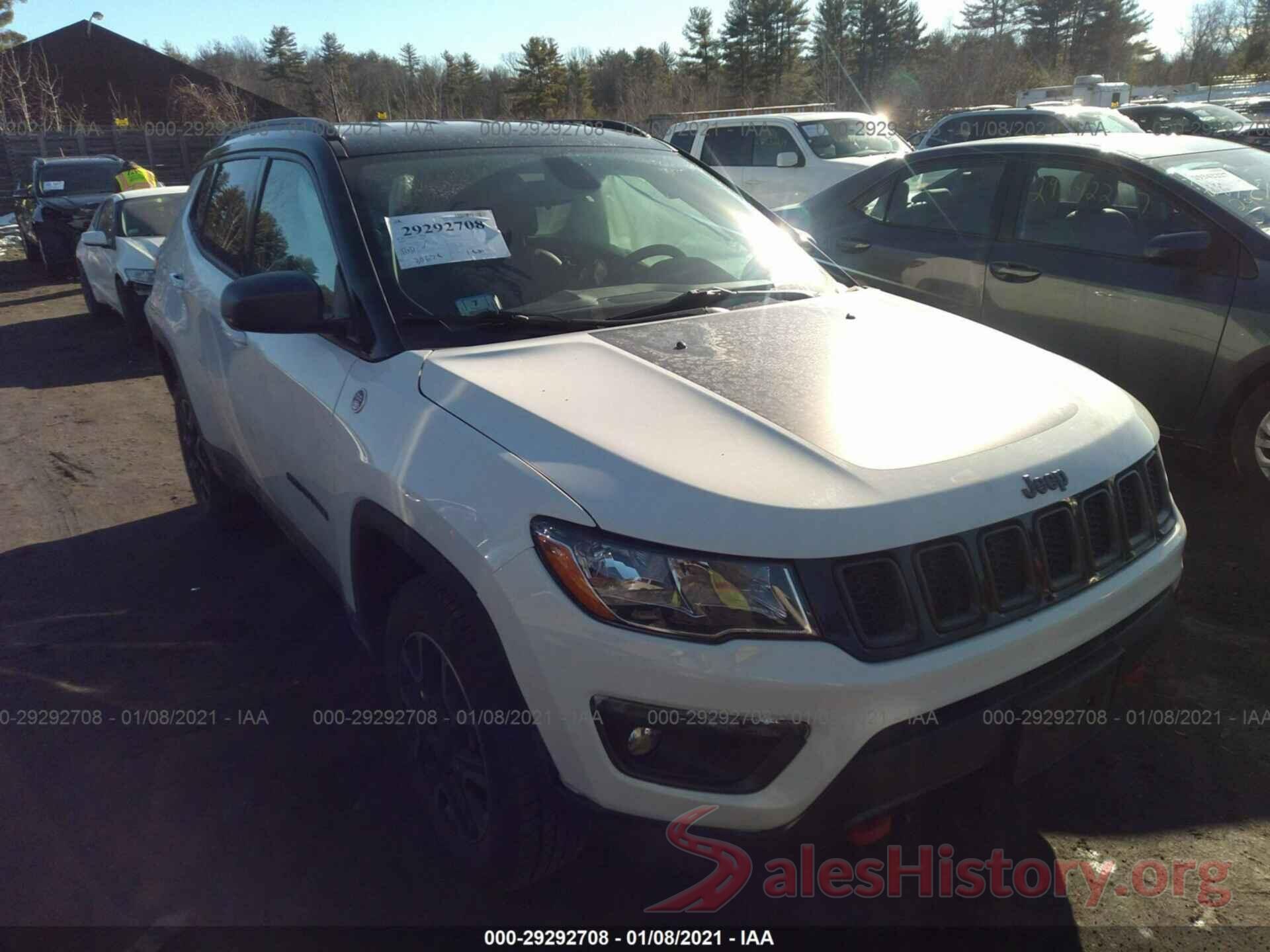 3C4NJDDB2KT669091 2019 JEEP COMPASS