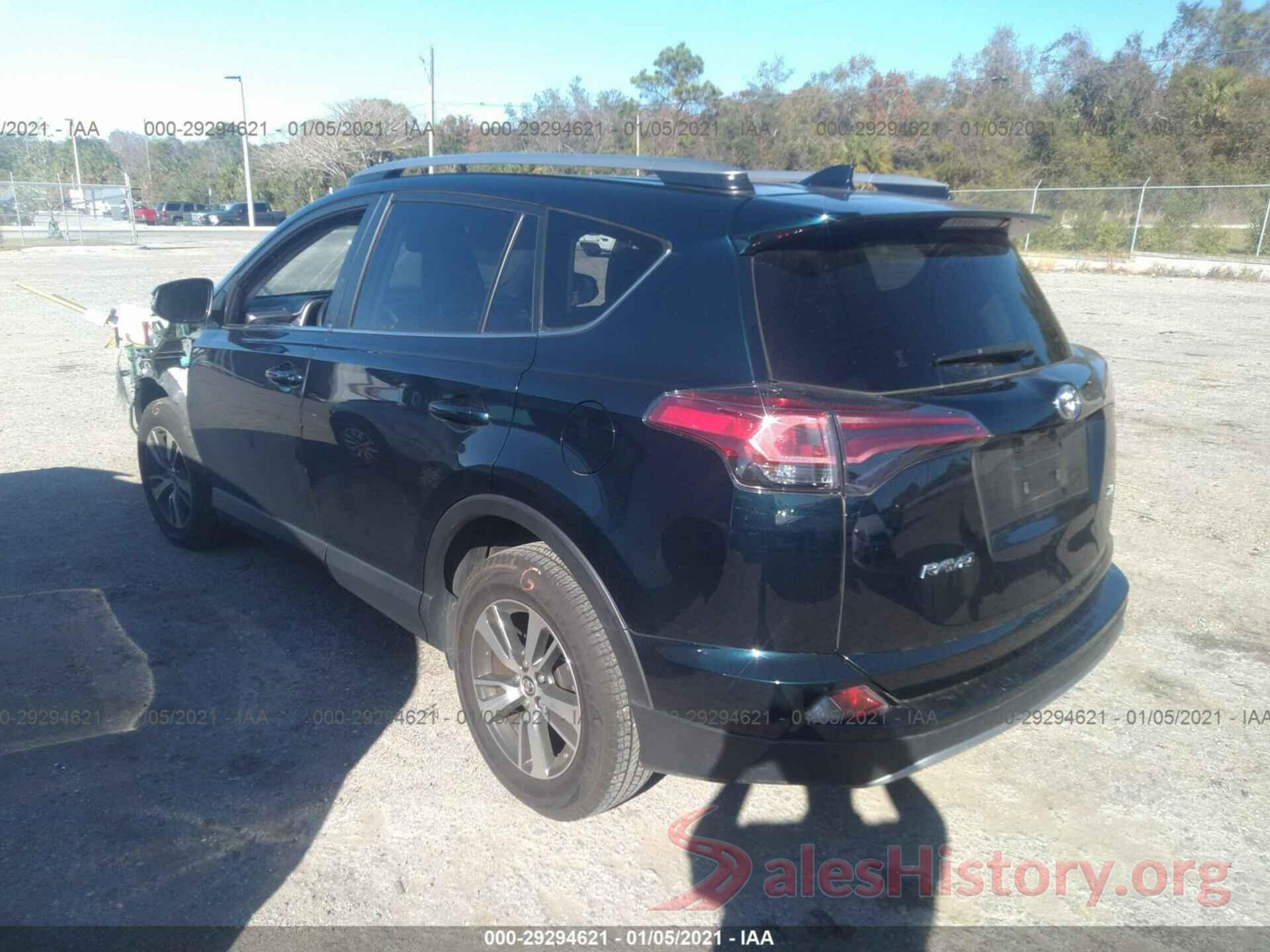 JTMWFREV0HJ717215 2017 TOYOTA RAV4