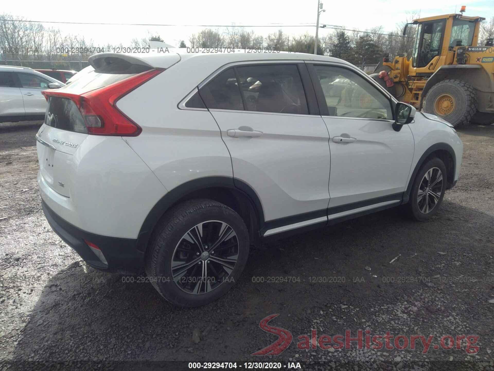 JA4AT5AA5JZ038511 2018 MITSUBISHI ECLIPSE CROSS