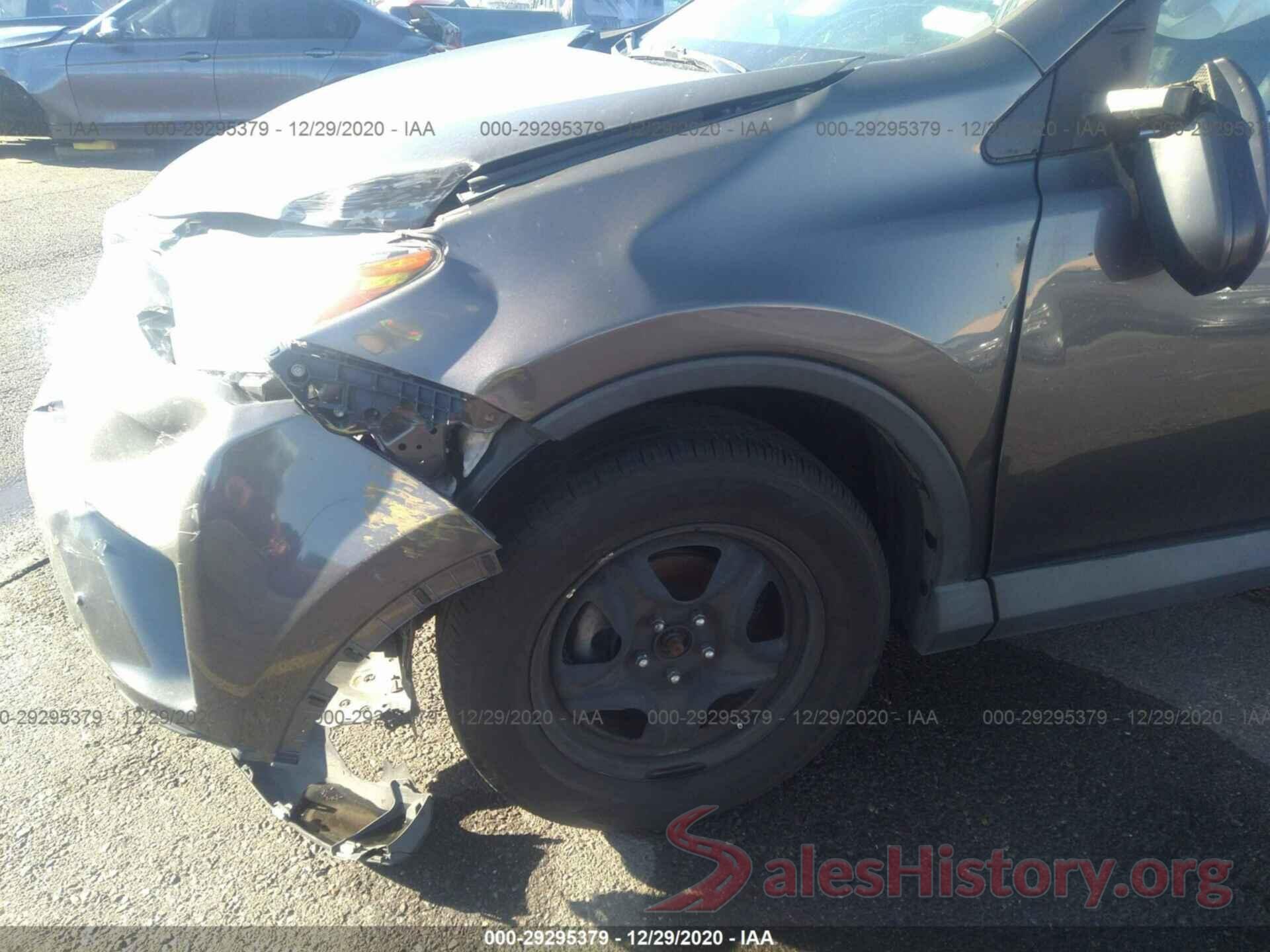 2T3ZFREV9JW441685 2018 TOYOTA RAV4