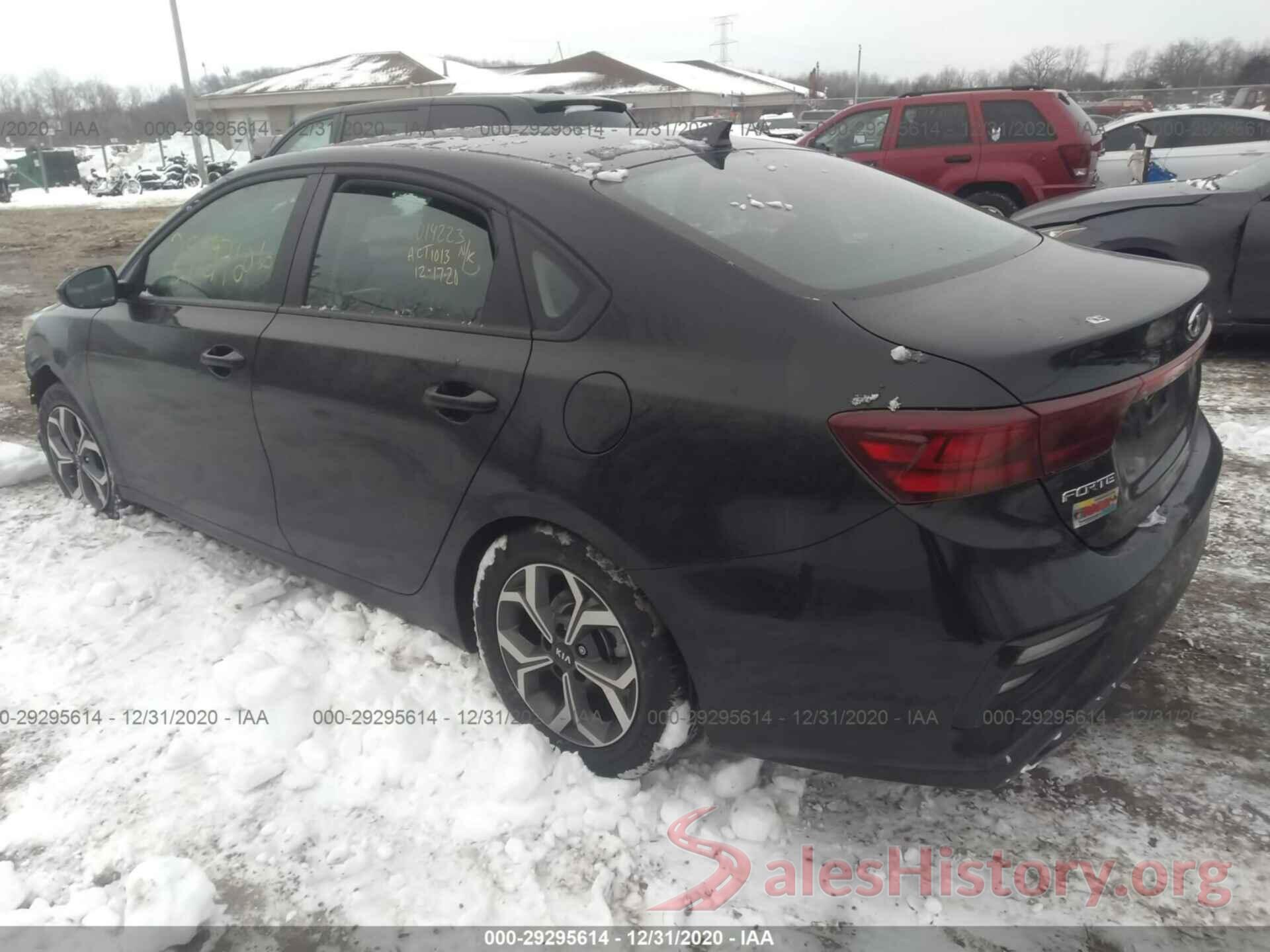 3KPF24AD3KE113366 2019 KIA FORTE