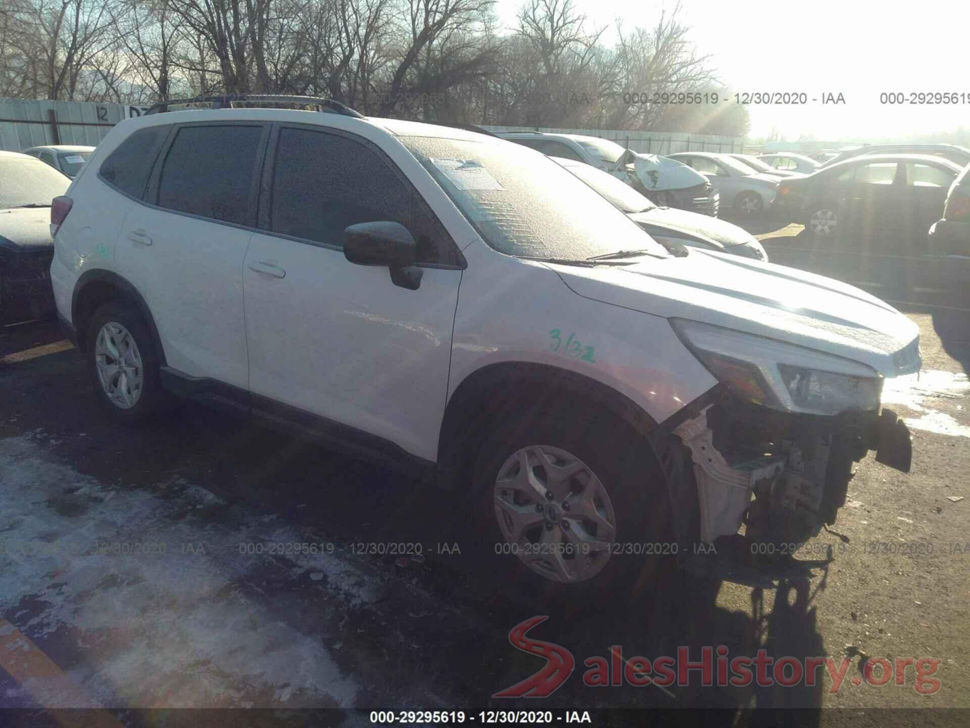 JF2SKACC0KH405960 2019 SUBARU FORESTER