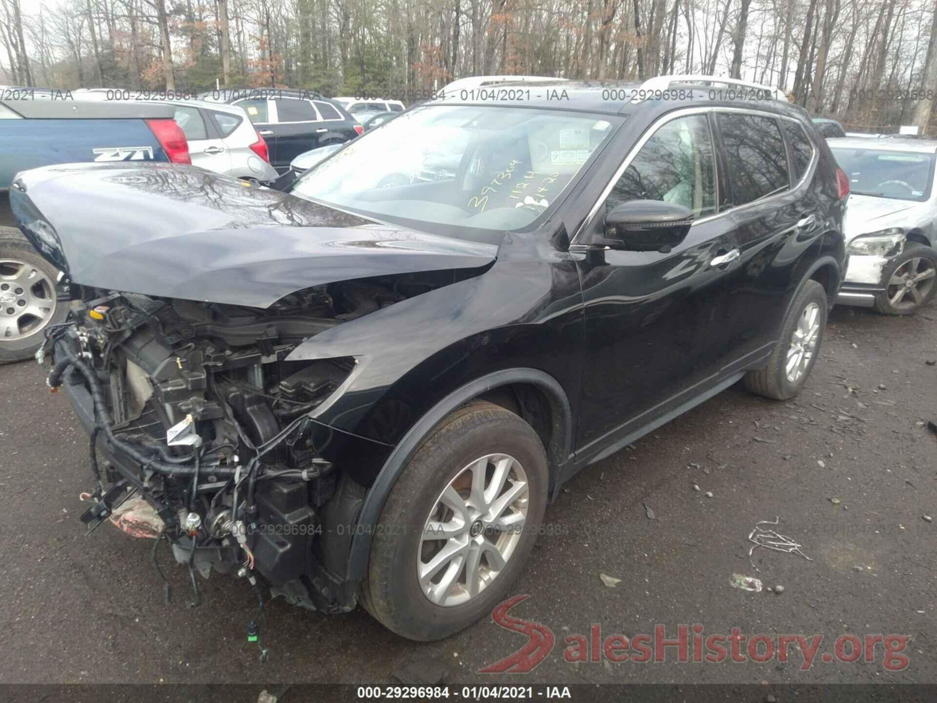 JN8AT2MV2JW305399 2018 NISSAN ROGUE