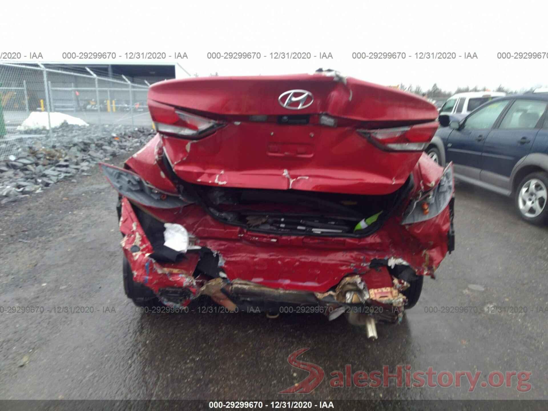 5NPD84LF4HH107326 2017 HYUNDAI ELANTRA