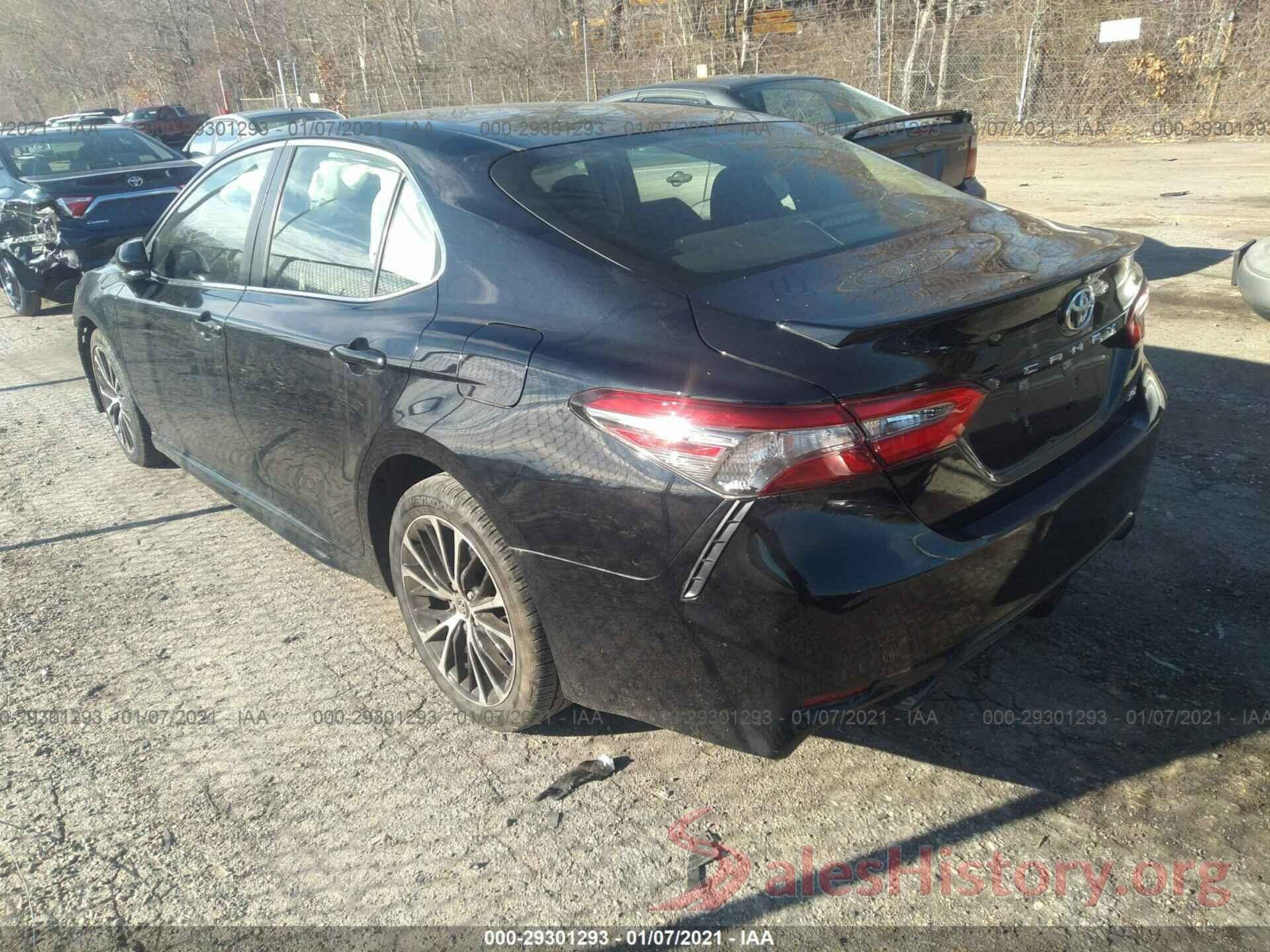 JTNB11HKXJ3047405 2018 TOYOTA CAMRY