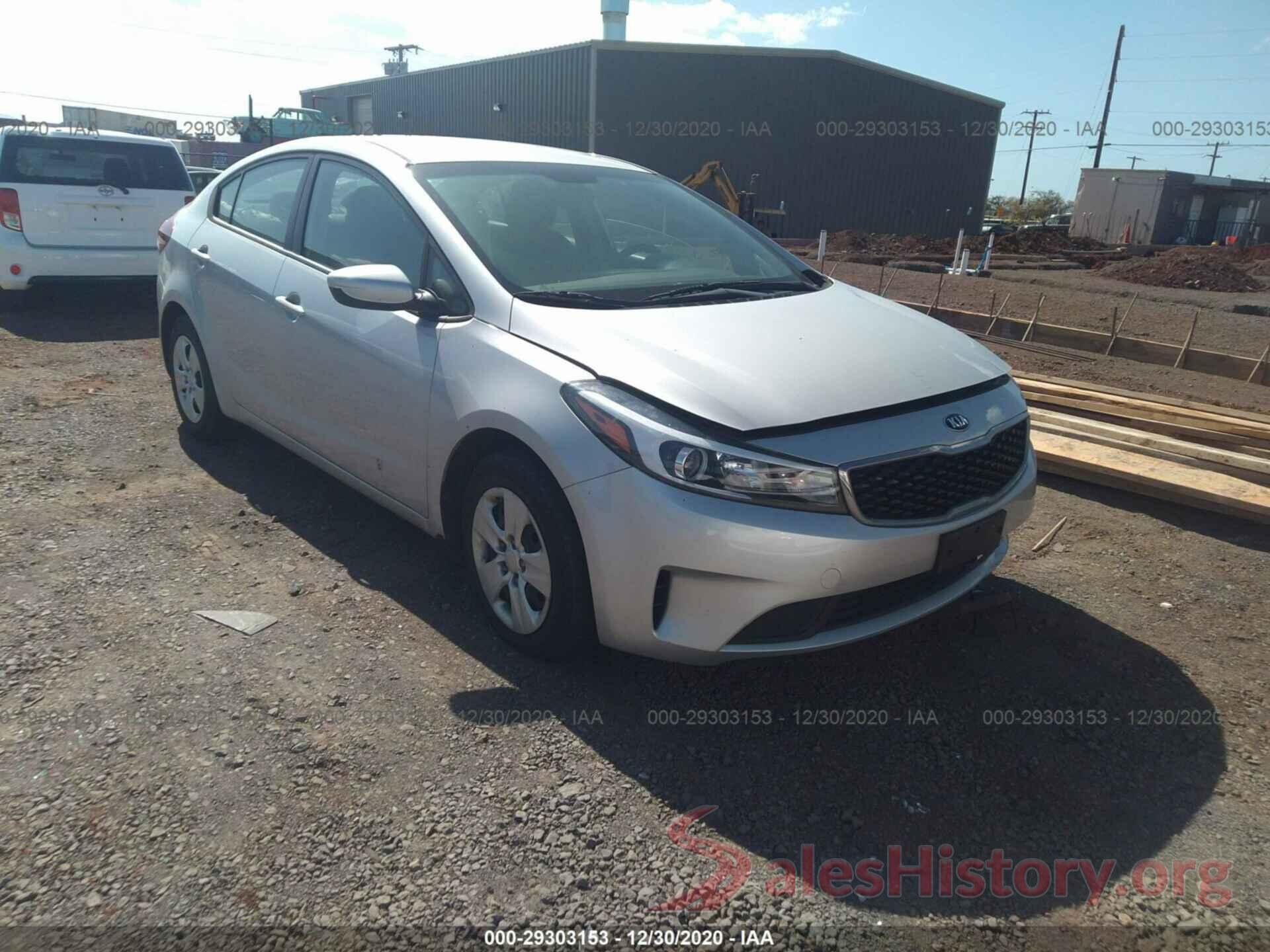 3KPFK4A72JE236584 2018 KIA FORTE